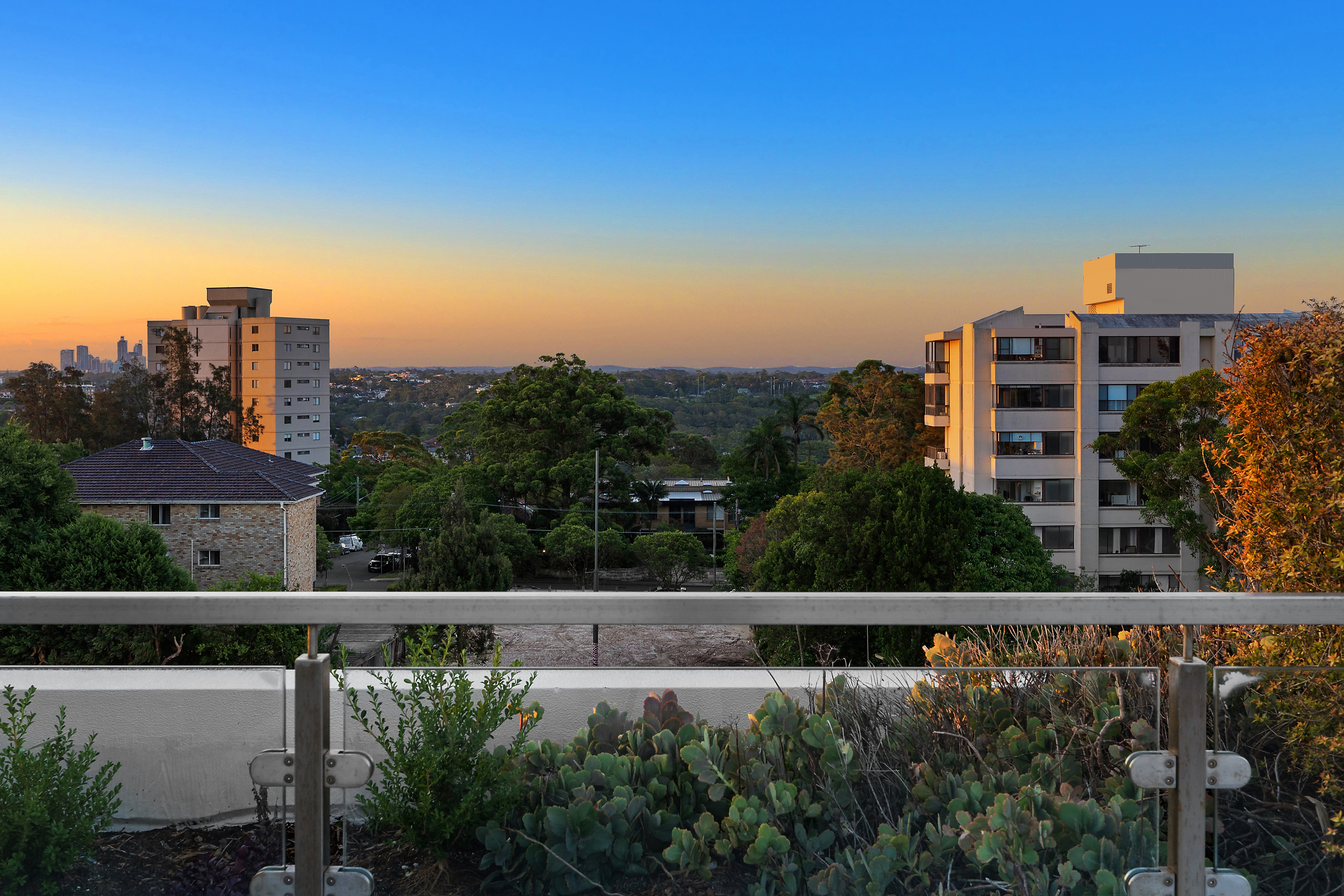 2-bedroom unit at 19 368 MILITARY ROAD, CREMORNE NSW 2090, North Sydney, New South Wales