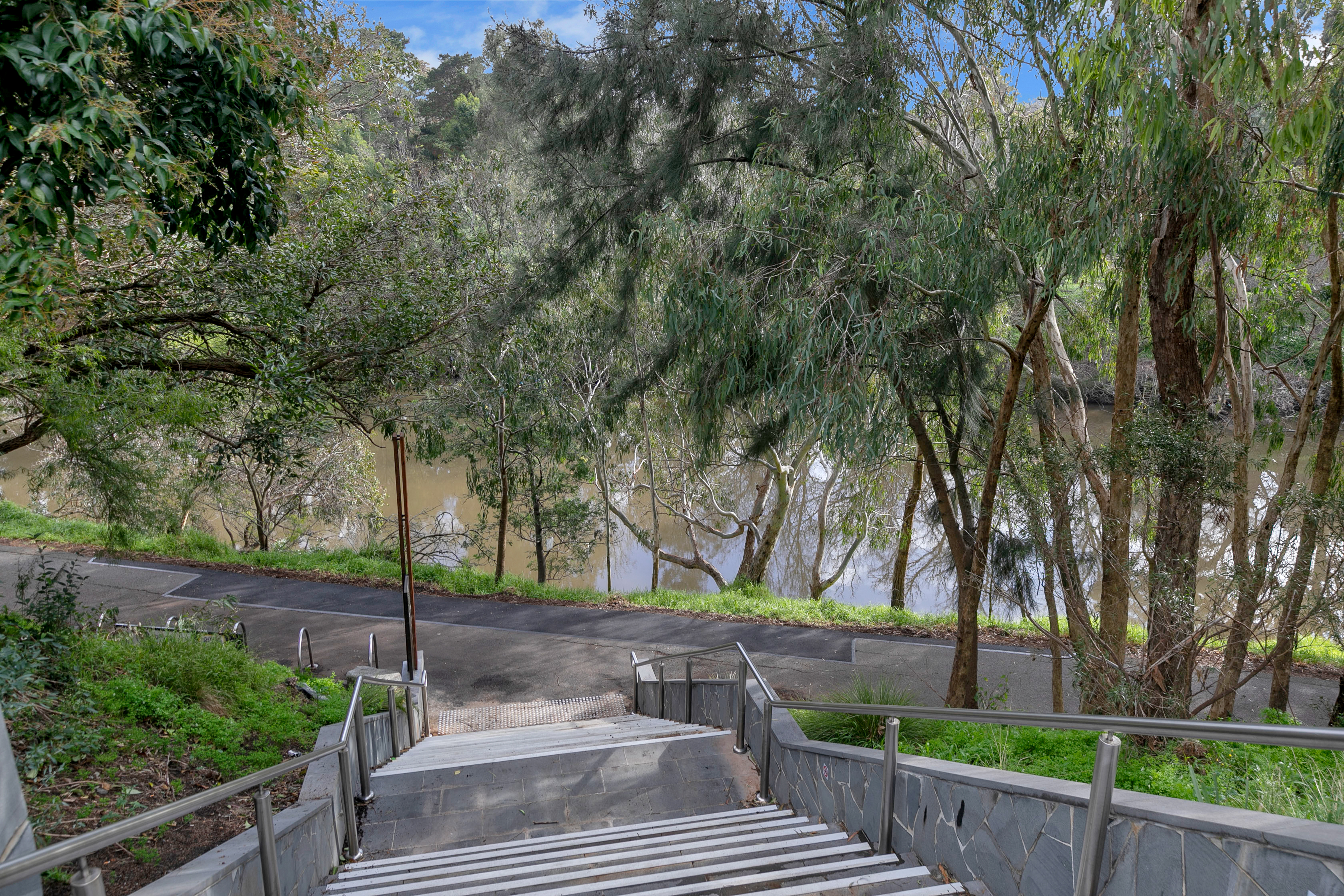 2-bedroom unit at 706 1 ACACIA PLACE, ABBOTSFORD VIC 3067, Yarra, Victoria