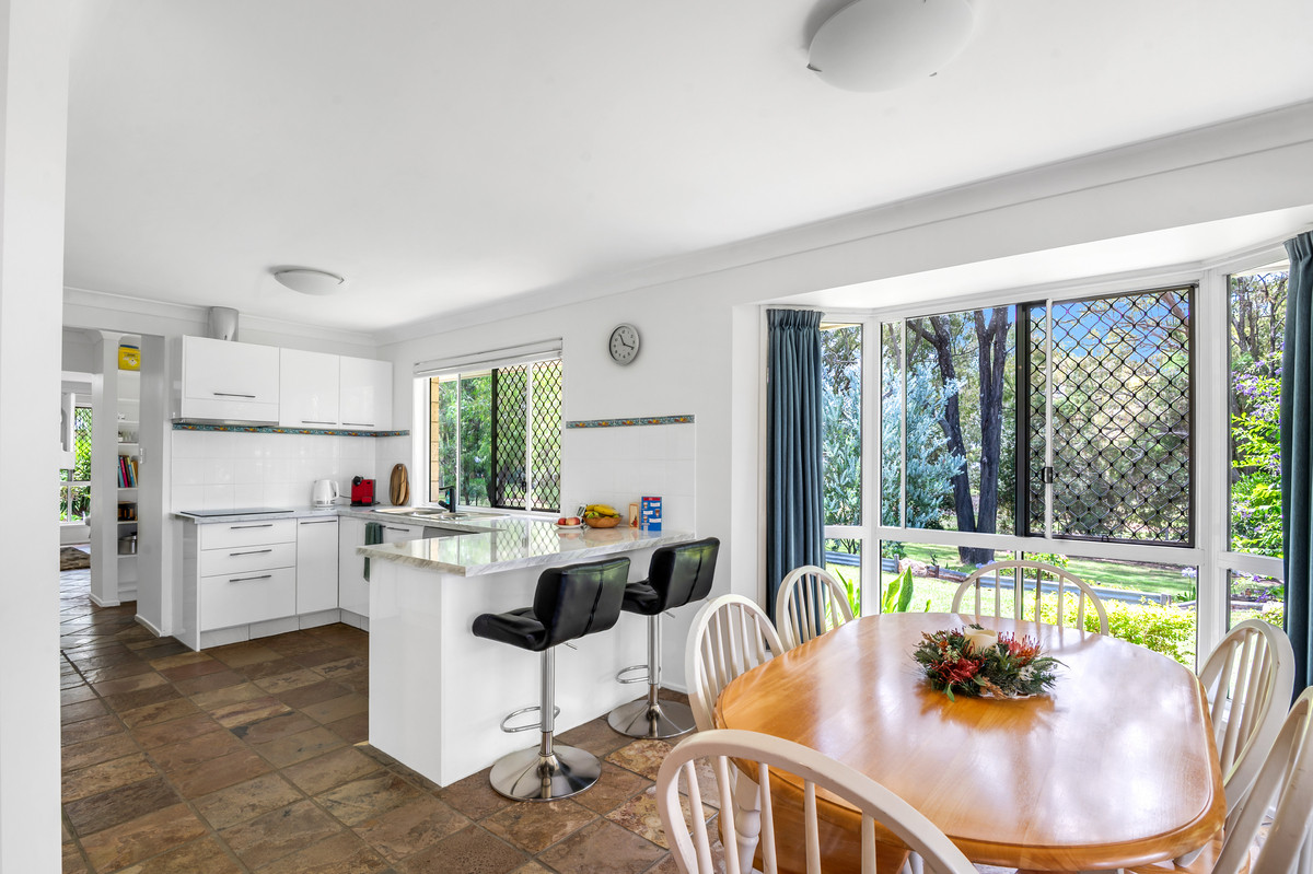 5-bedroom house at 62 Glen Road, Warwick, QLD 4370, Southern Downs, Queensland