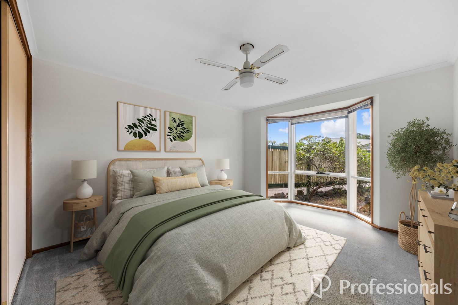 4 Hodder Court, Sydenham, VIC 3037 - Image 8