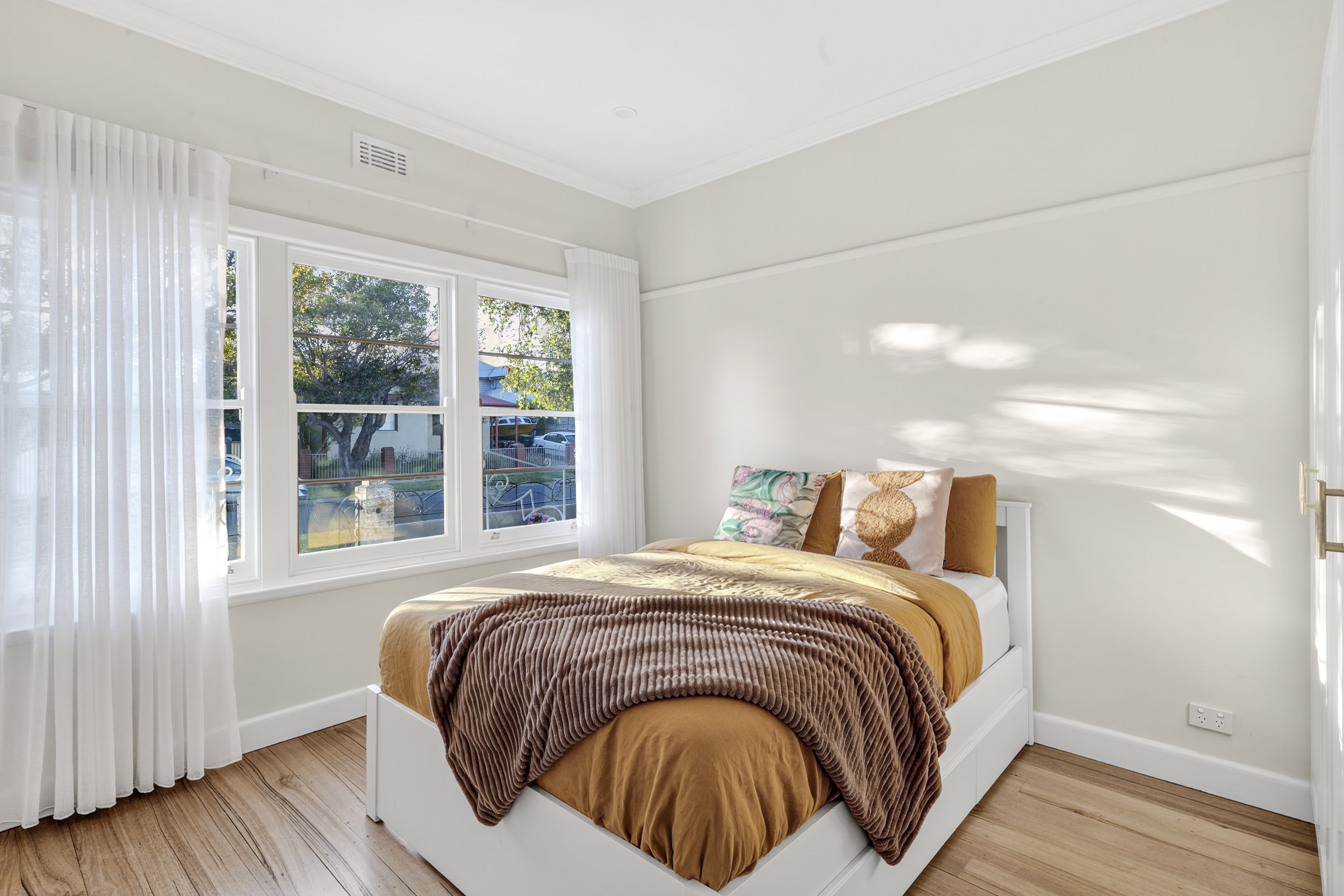 24 GEORGE STREET, Geelong West VIC 3218 - Image 7