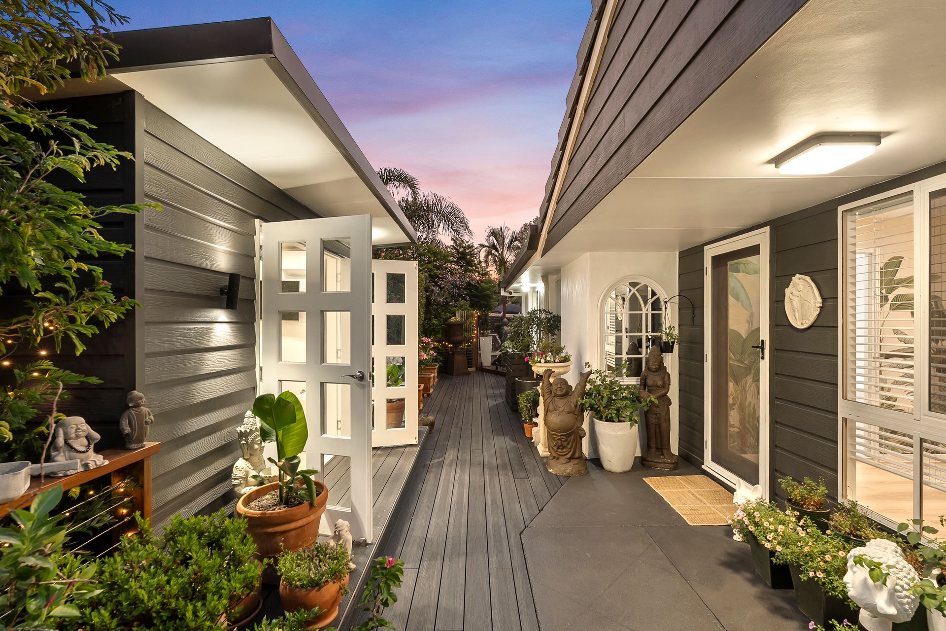 4 Mariposa Court, Nerang, QLD 4211 - Image 3