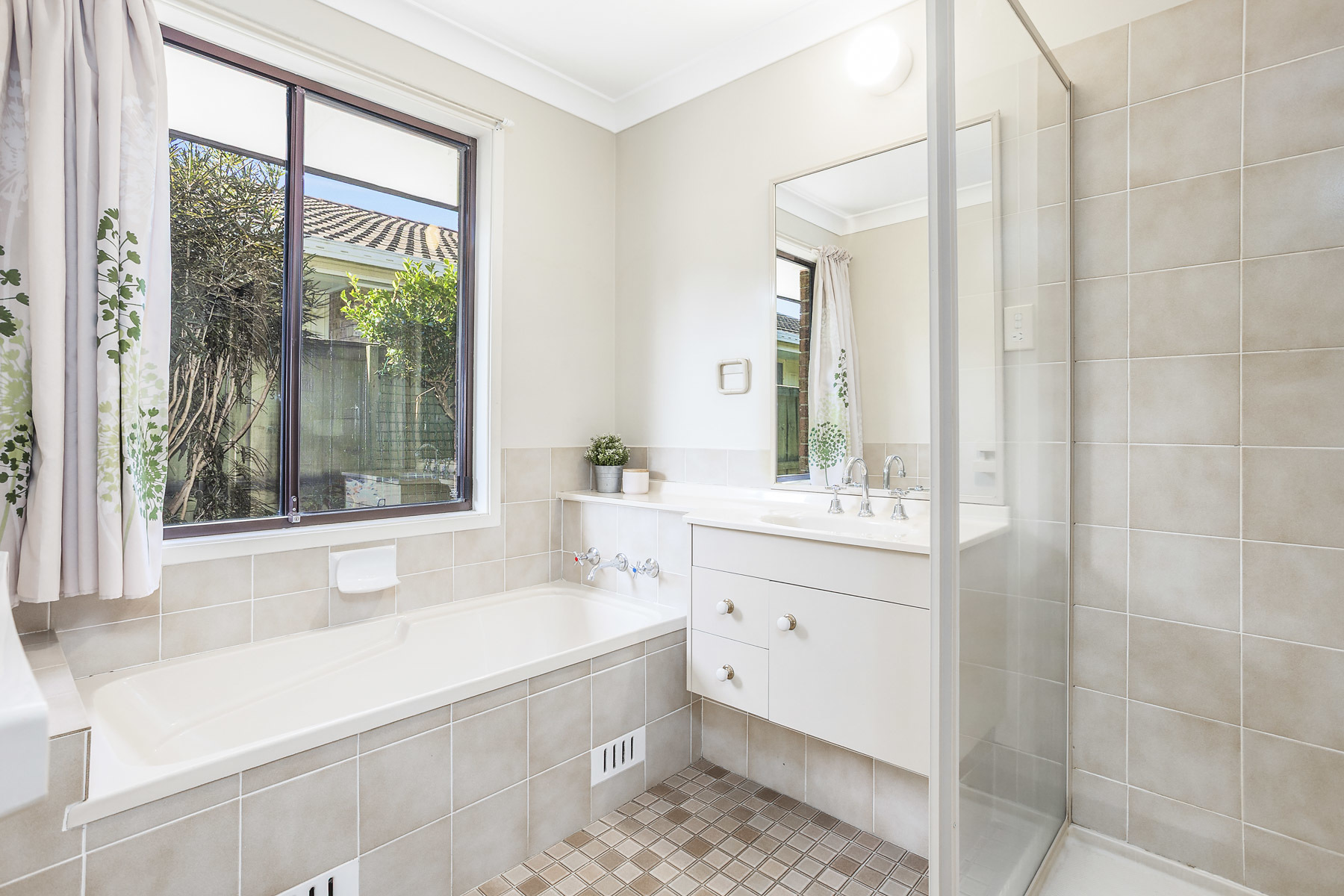 9 Catalpa Grove, Menai, NSW 2234 - Image 7