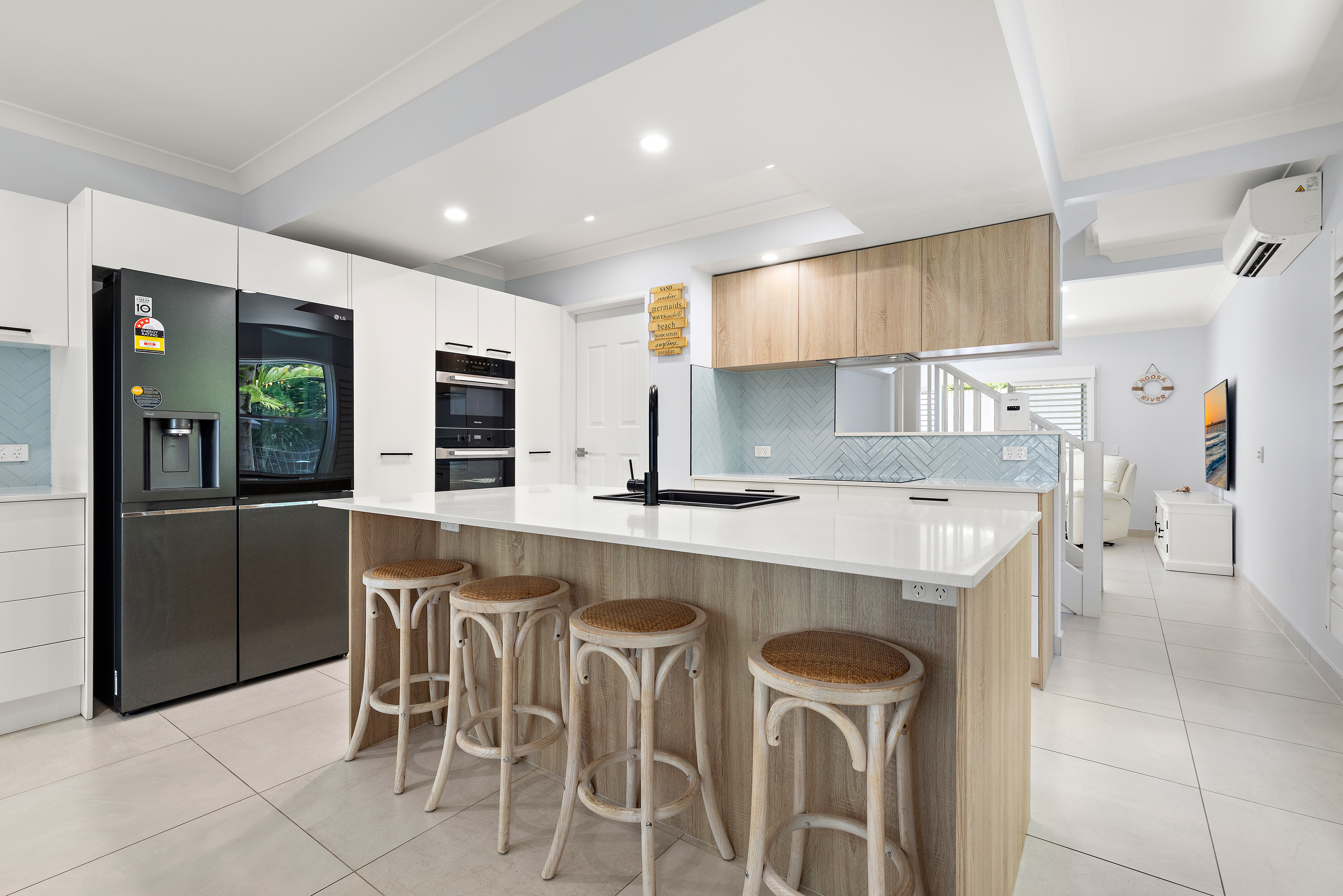 THE ENTRANCE 51 67 GIBSON ROAD, NOOSAVILLE QLD 4566 - Image 6