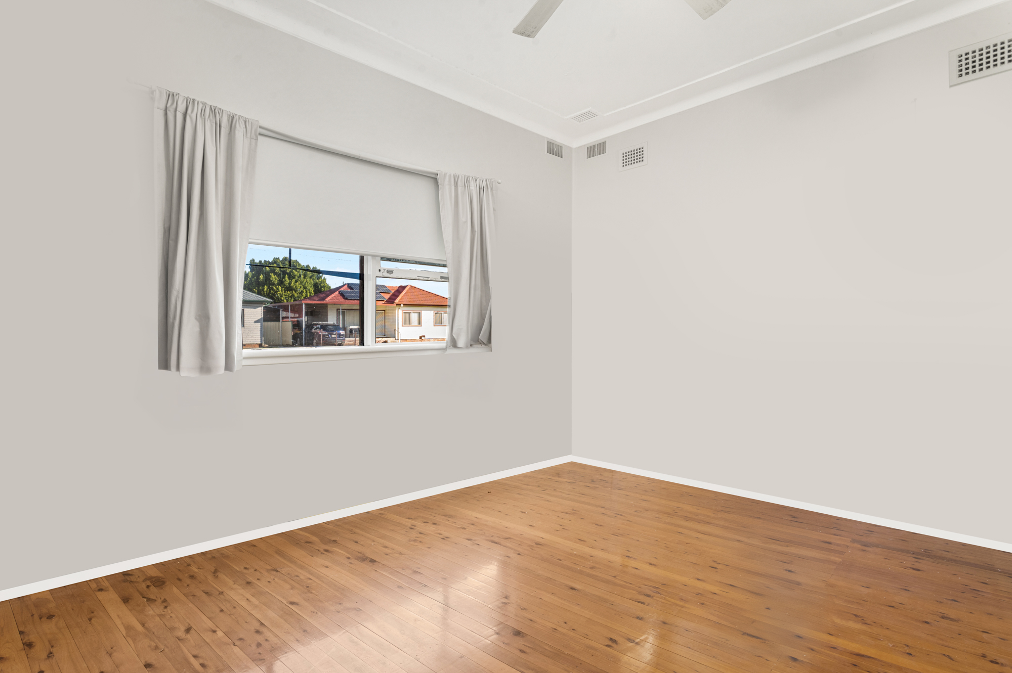 33 Gregory Avenue, Oxley Park, NSW 2760 - Image 8