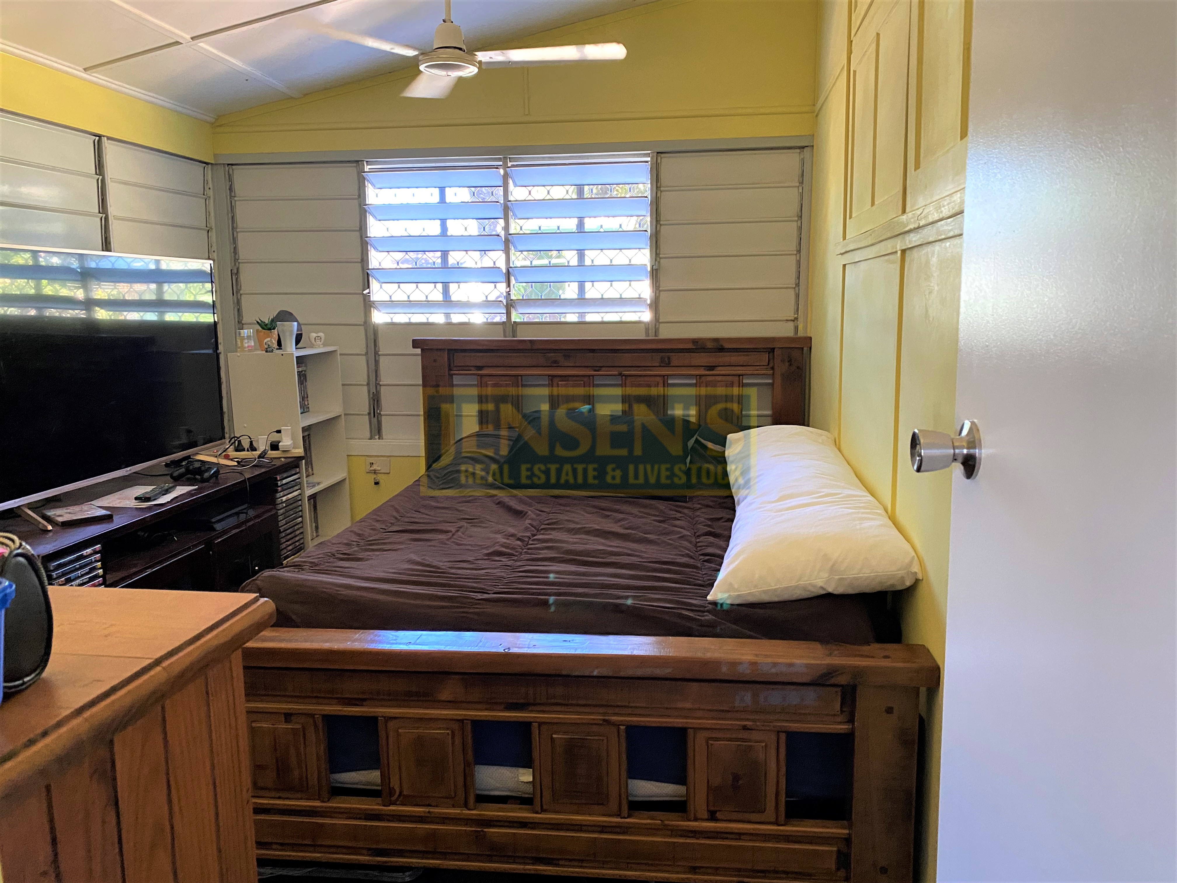 133 Towers Street, Charters Towers City, QLD 4820 - Image 6