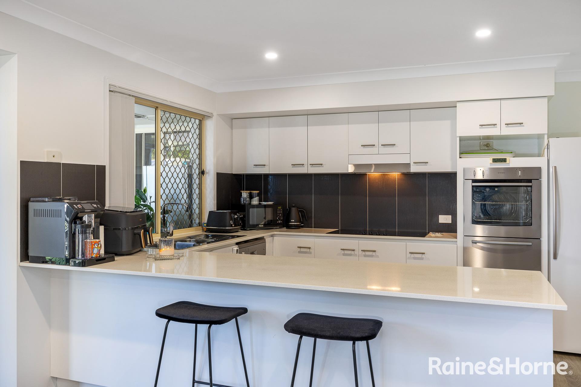 1/1 Falkirk Parade, Redland Bay, Qld, 4165 - Image 7