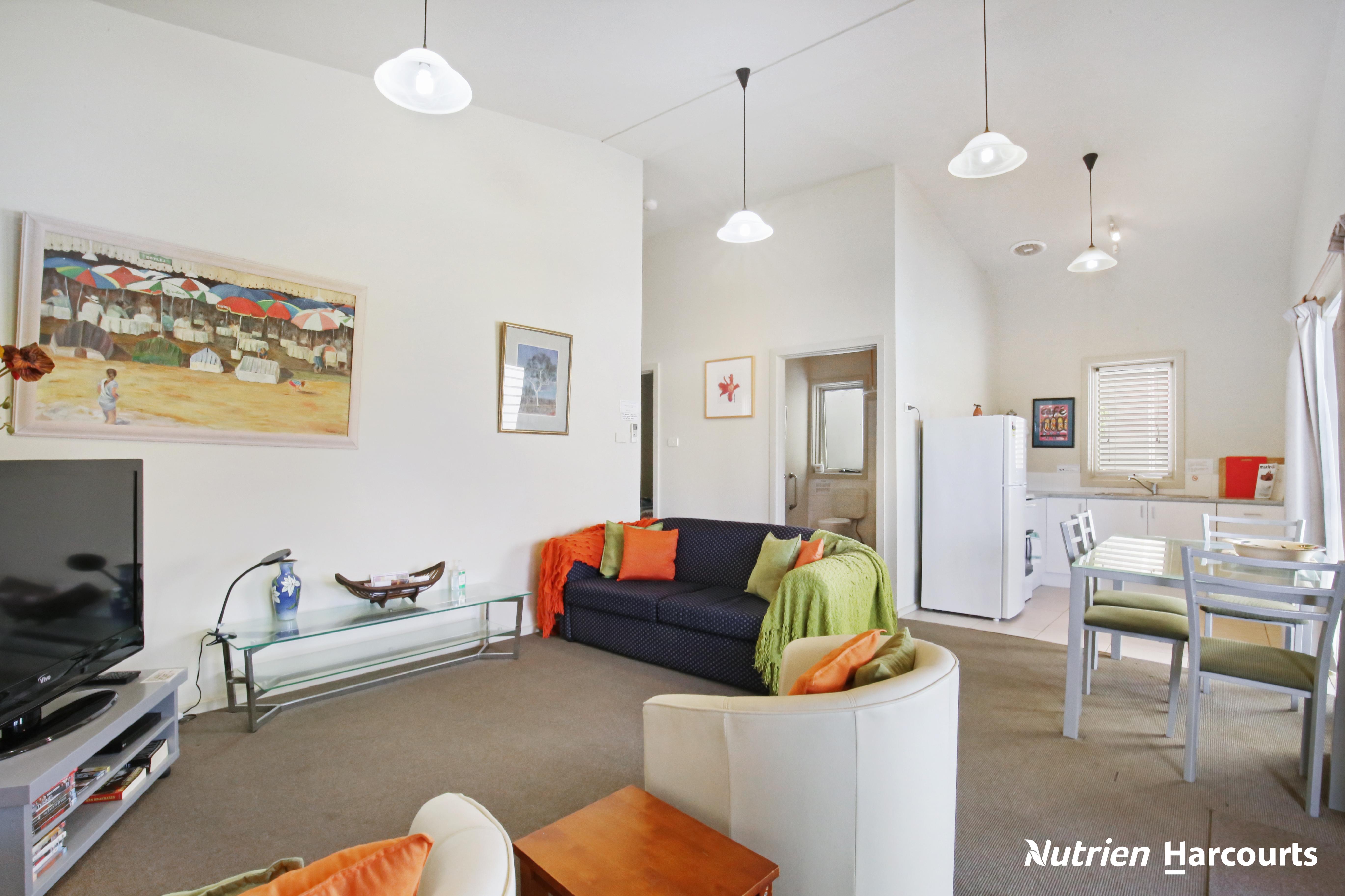 8-bedroom house at 19 Wharf Street, Port Albert, VIC 3971, Wellington, Victoria