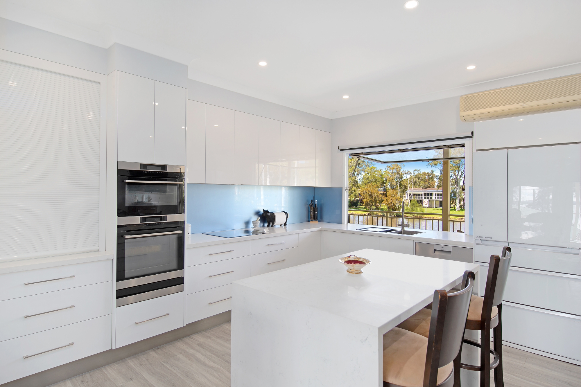 4-bedroom house at 180 Geoffrey Road, Chittaway Point, NSW 2261, , New South Wales