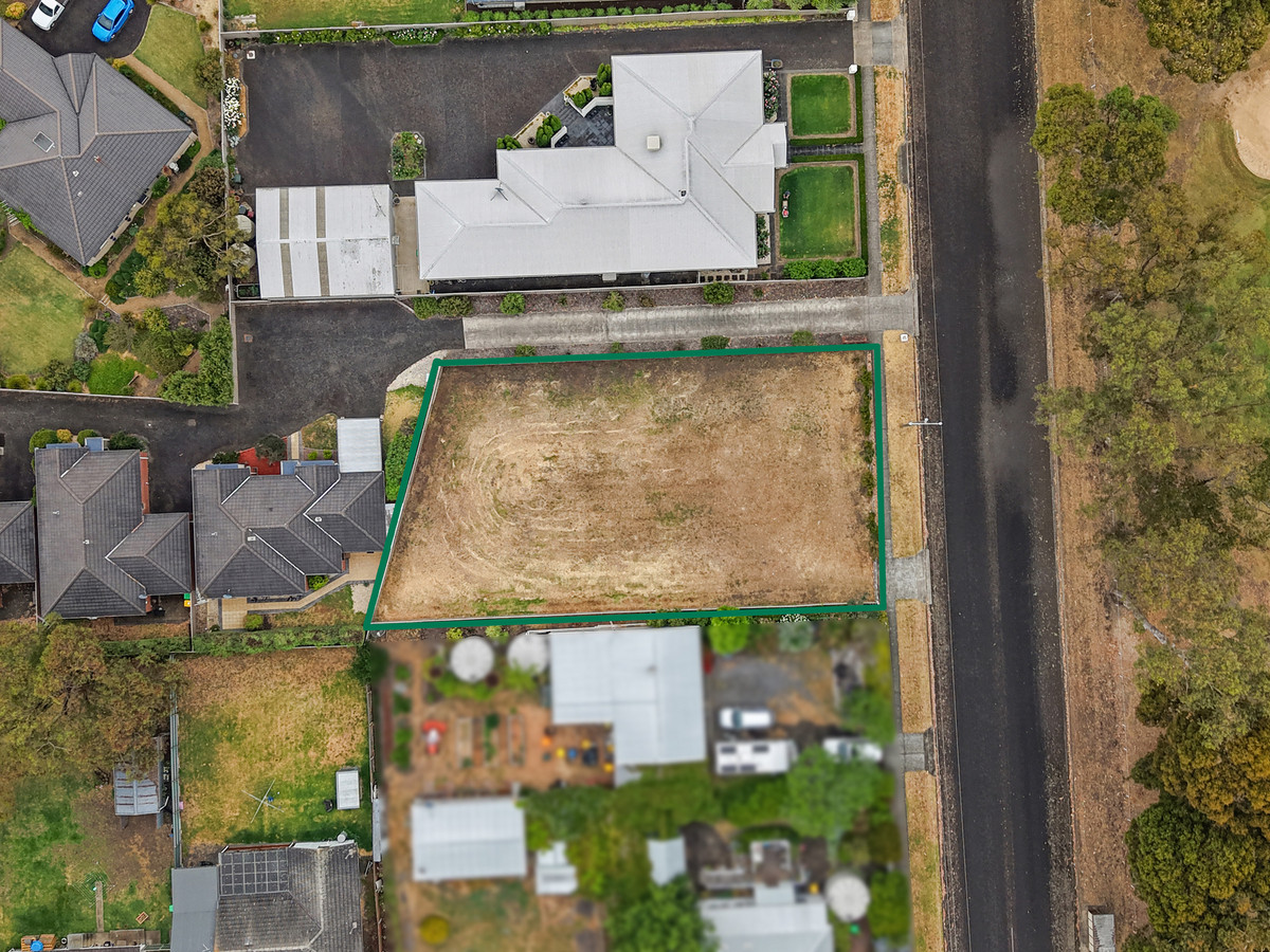 109 Rippon Road, Hamilton, VIC 3300 - Image 2