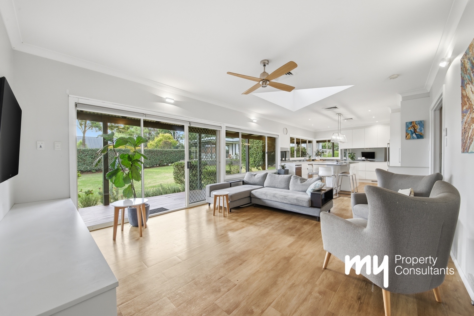 6-bedroom house at 162-164 The Old Oaks Road, Grasmere, Nsw, 2570, Camden, New South Wales