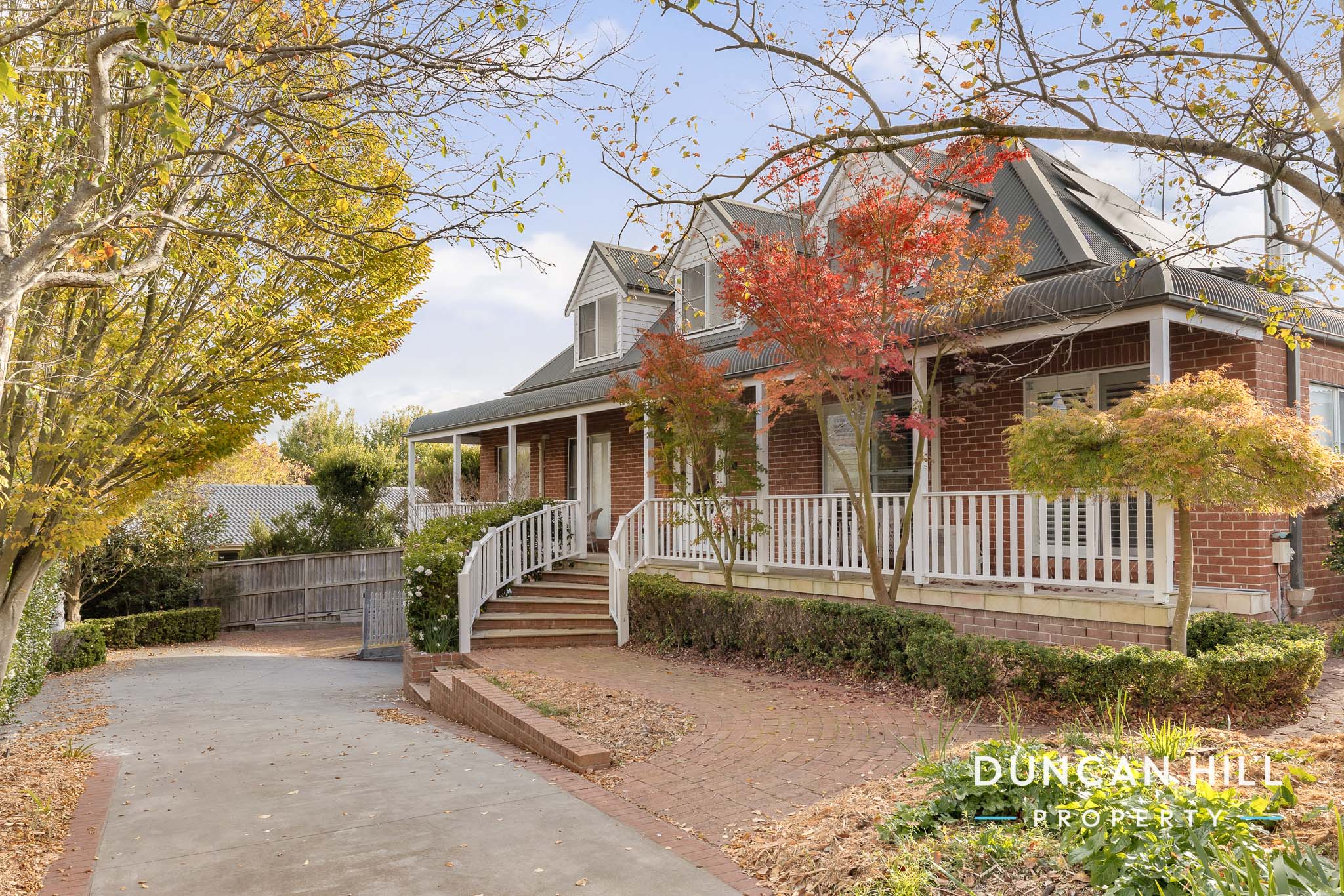 8 DUNDEE PLACE, Bowral NSW 2576 - Image 1