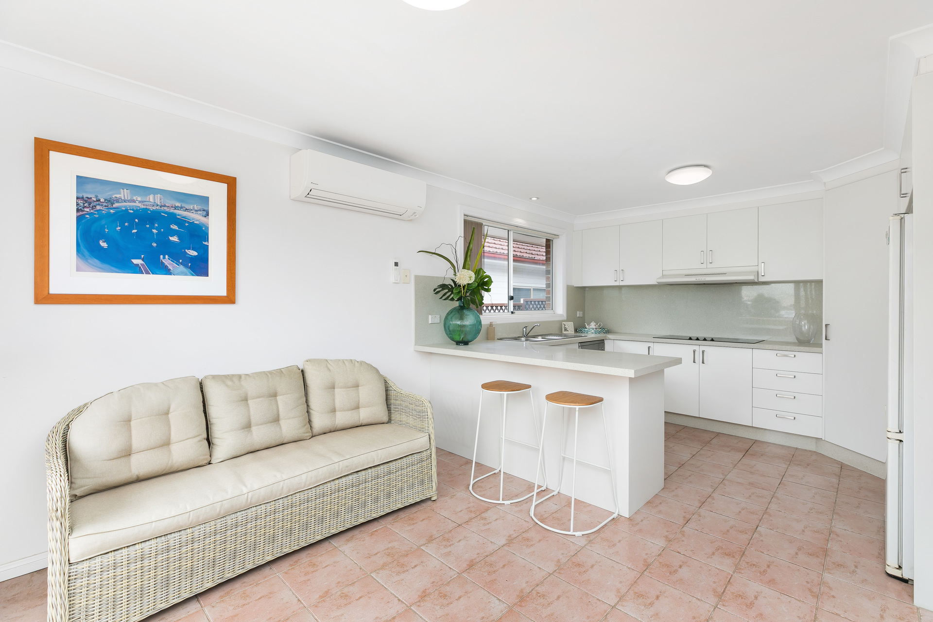 1/16-18 Bellevue Parade, Caringbah, NSW 2229 - Image 2