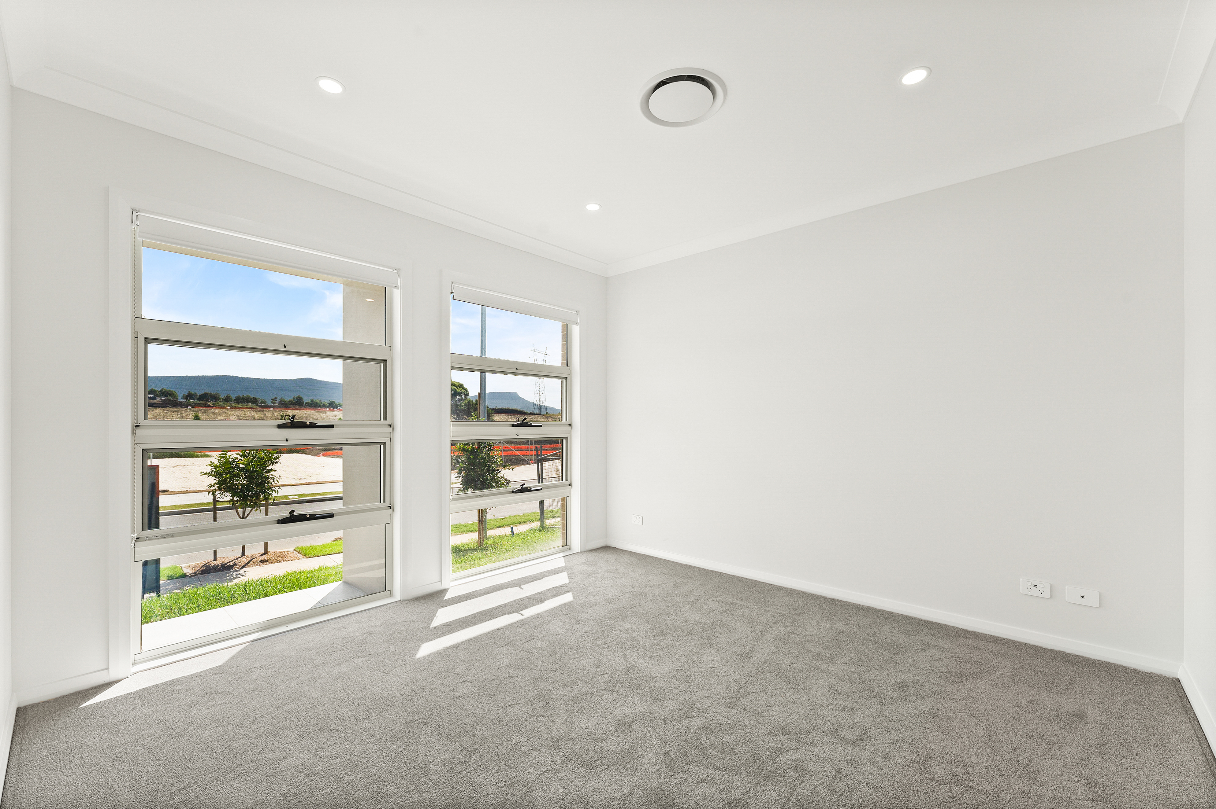 48 Holroyd Street, Albion Park, Nsw, 2527 - Image 4