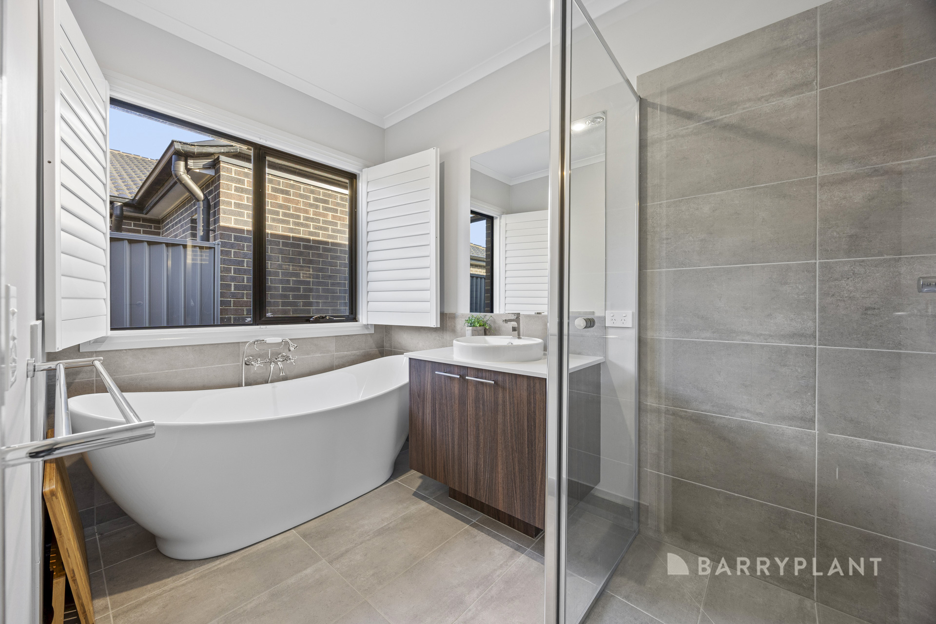 3-bedroom house at 54 Lugano Avenue, Alfredton, VIC 3350, Ballarat, Victoria