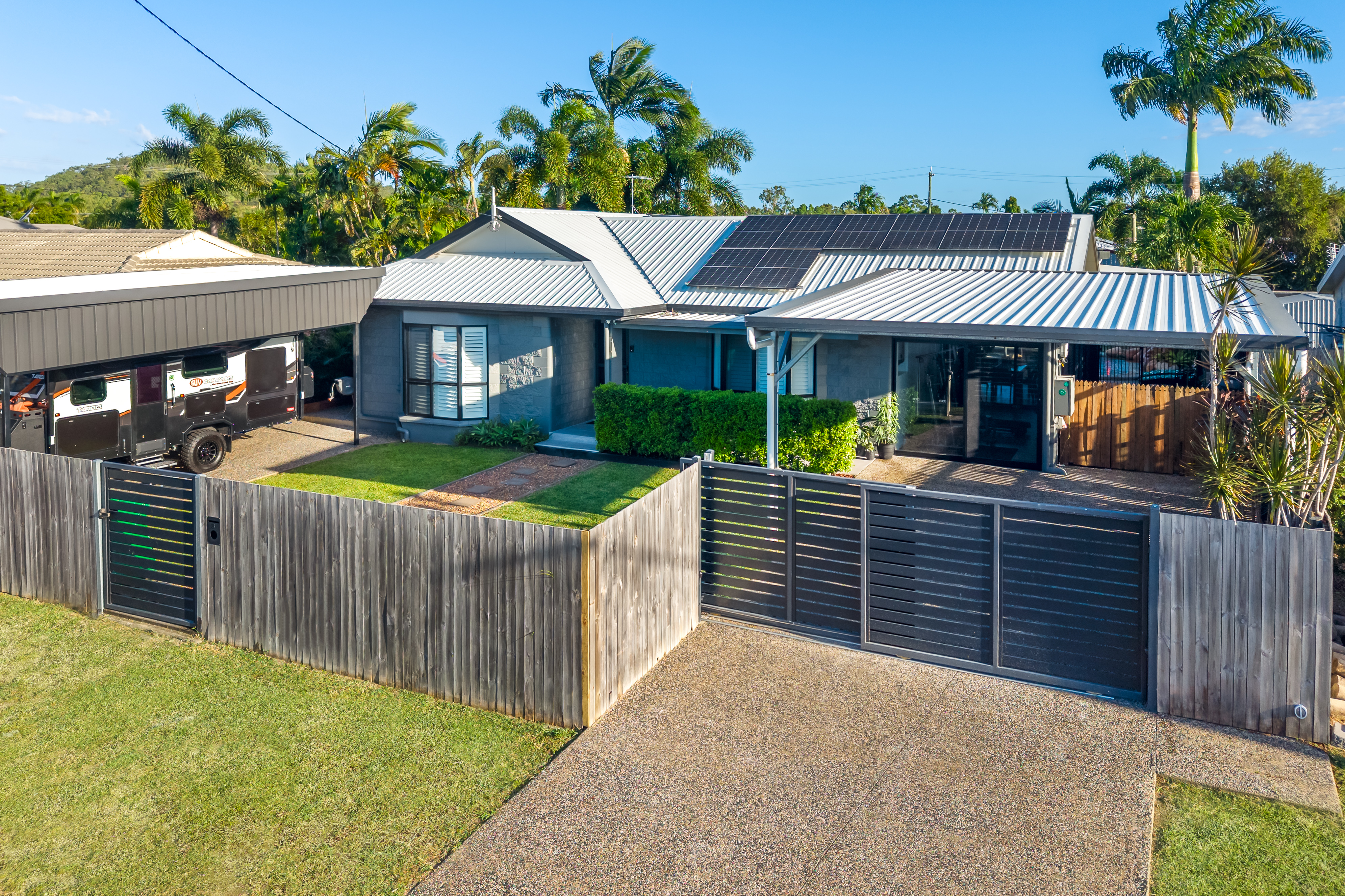 3 JESSICA COURT, Deeragun QLD 4818 - Image 1
