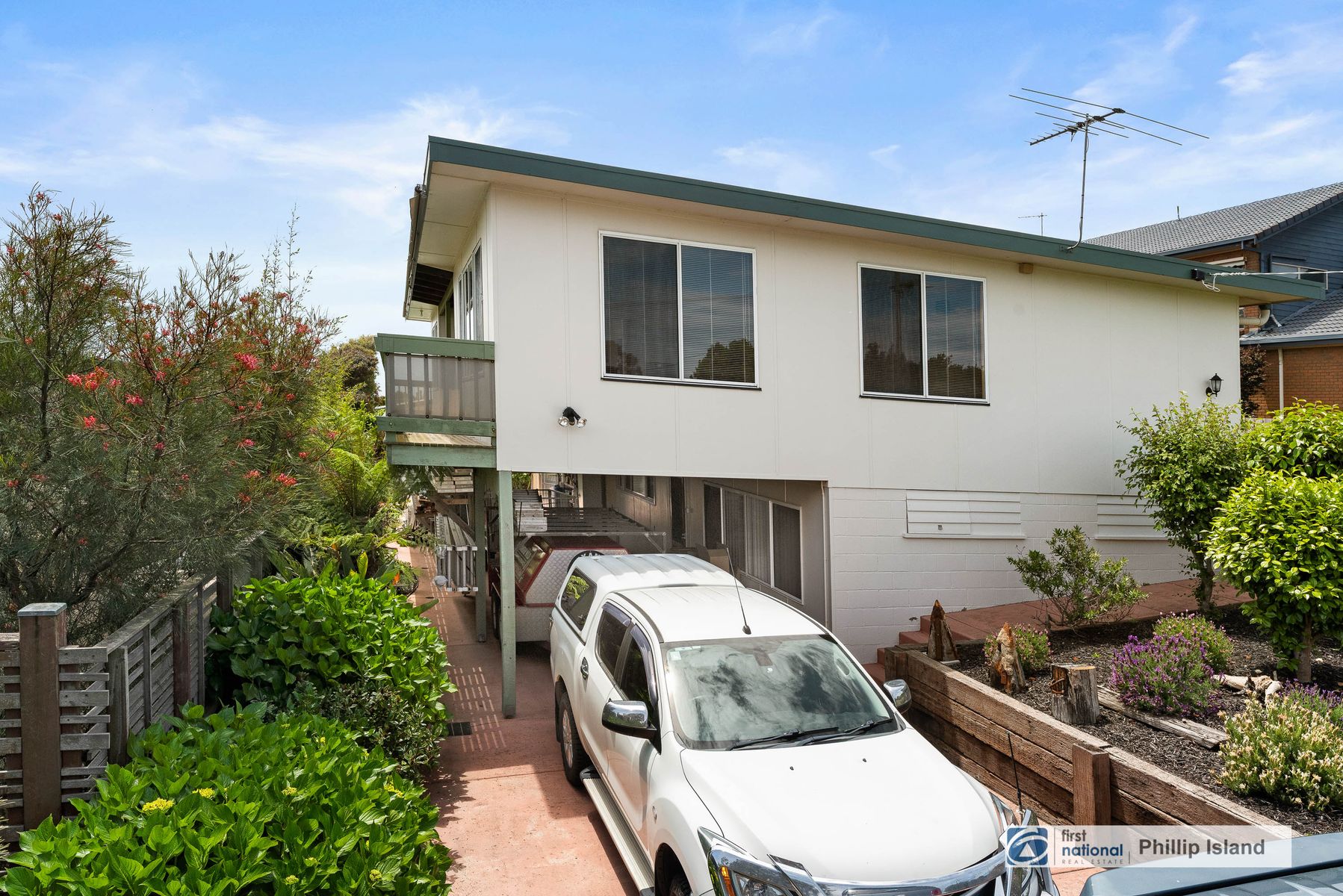 2 Anderson Street, San Remo, VIC 3925 - Image 1