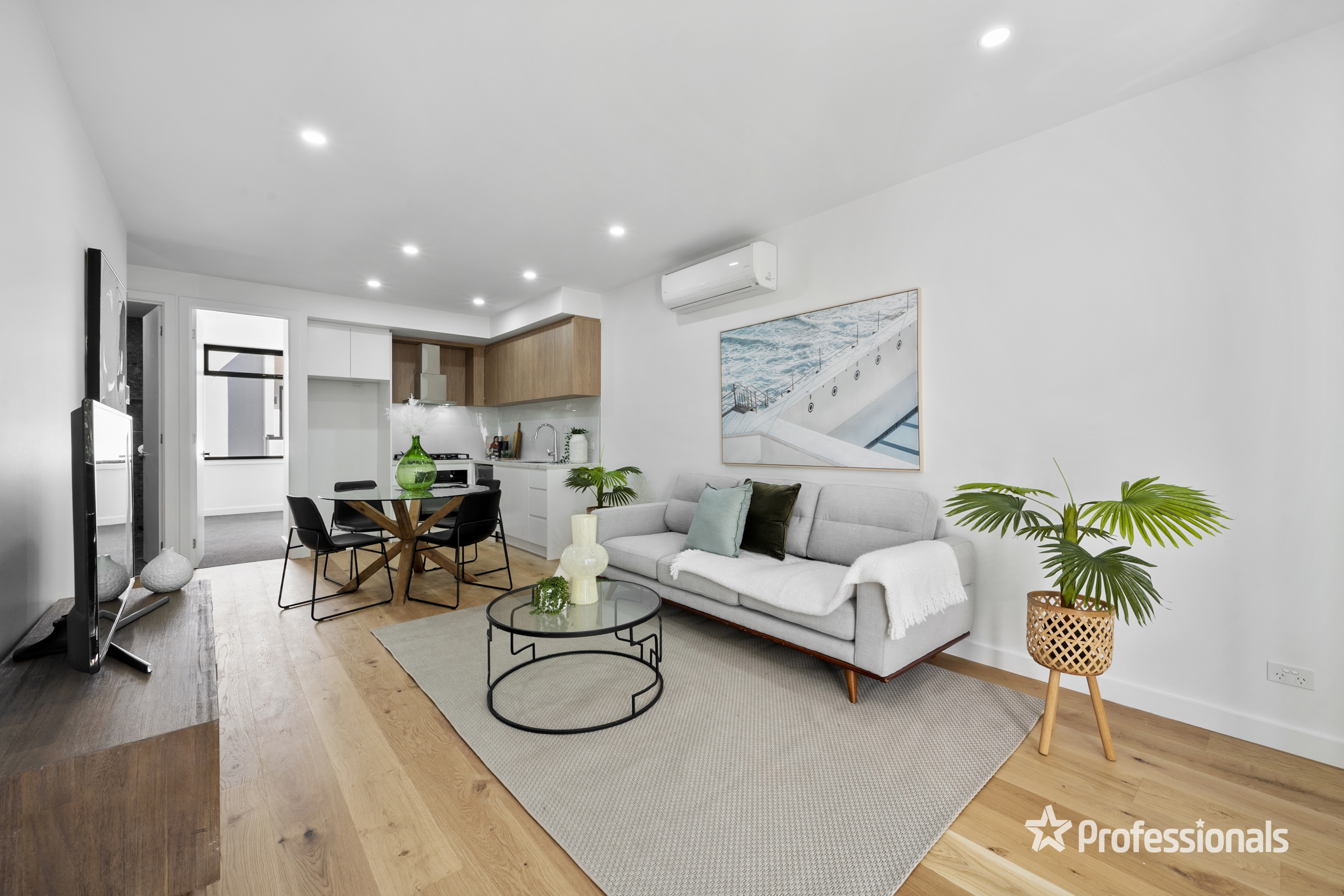 3-bedroom unit at 5 Manikato Avenue, Mordialloc, VIC 3195, Kingston (Vic.), Victoria