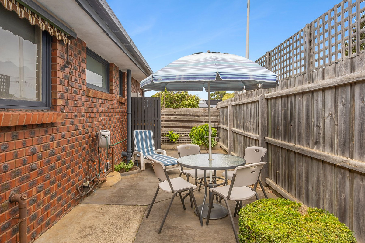 1/52 Anderson Street, Torquay, VIC 3228 - Image 7