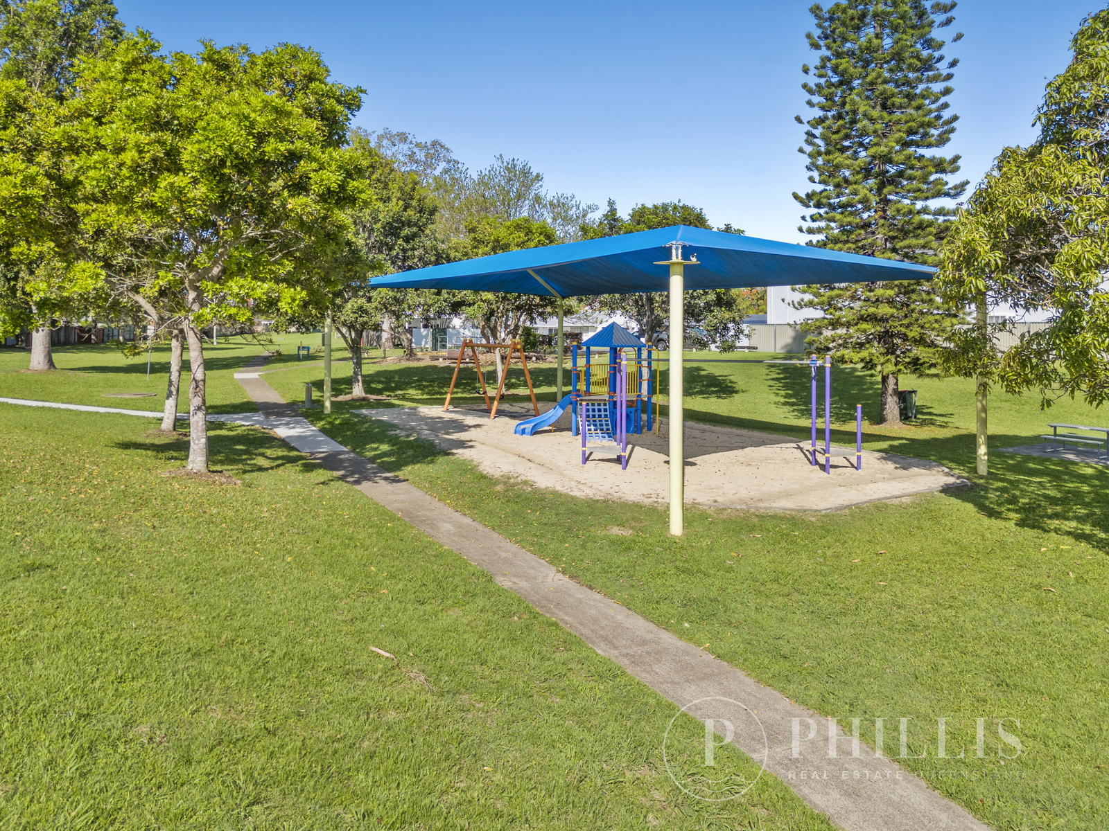 27 Bosun Parade, Ashmore, QLD 4214 - Image 9