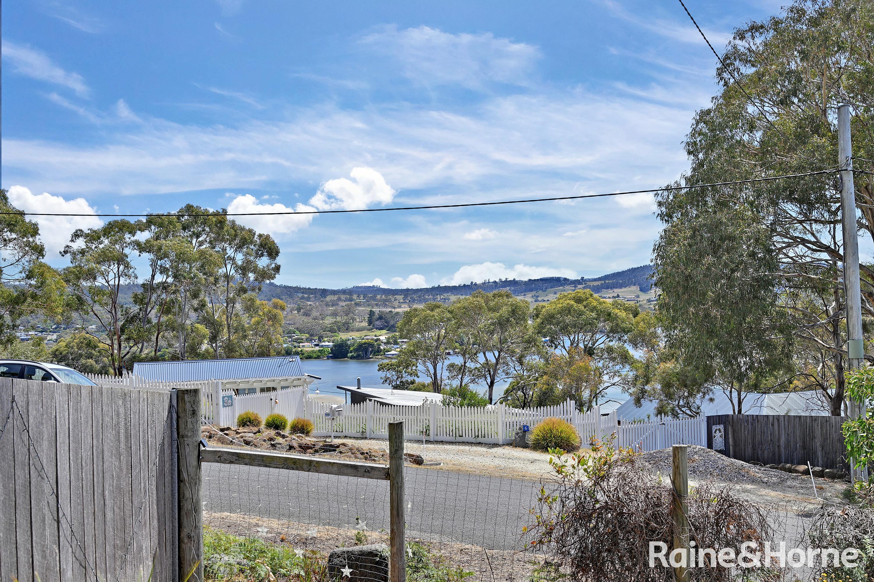 2-bedroom house at 3 WEDGETAIL STREET, Primrose Sands TAS 7173, Sorell, Tasmania