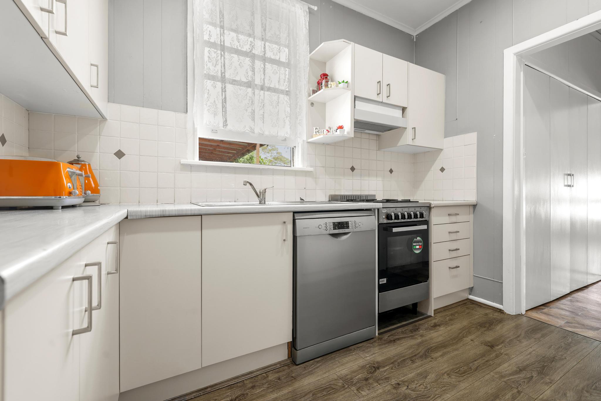 16 Jopling Crescent, Lalor Park, NSW 2147 - Image 5