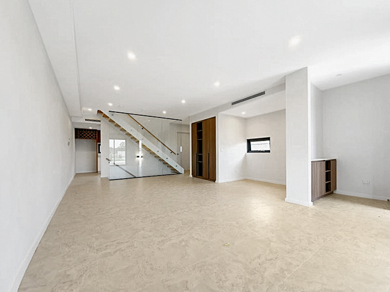 5/2-4 Windermere Avenue, Miranda, Nsw, 2228 - Image 2