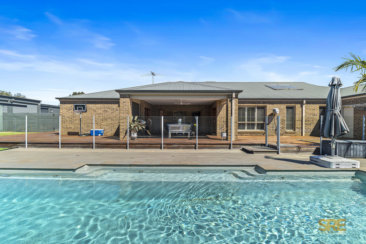 31 Highfield Way, Kurunjang, Vic, 3337 - Image 3