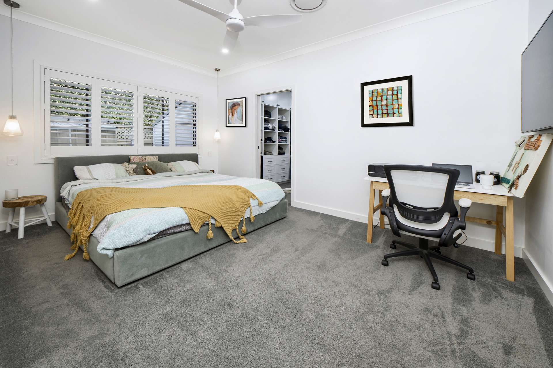 24 BALFOUR AVENUE, Caringbah NSW 2229 - Image 6