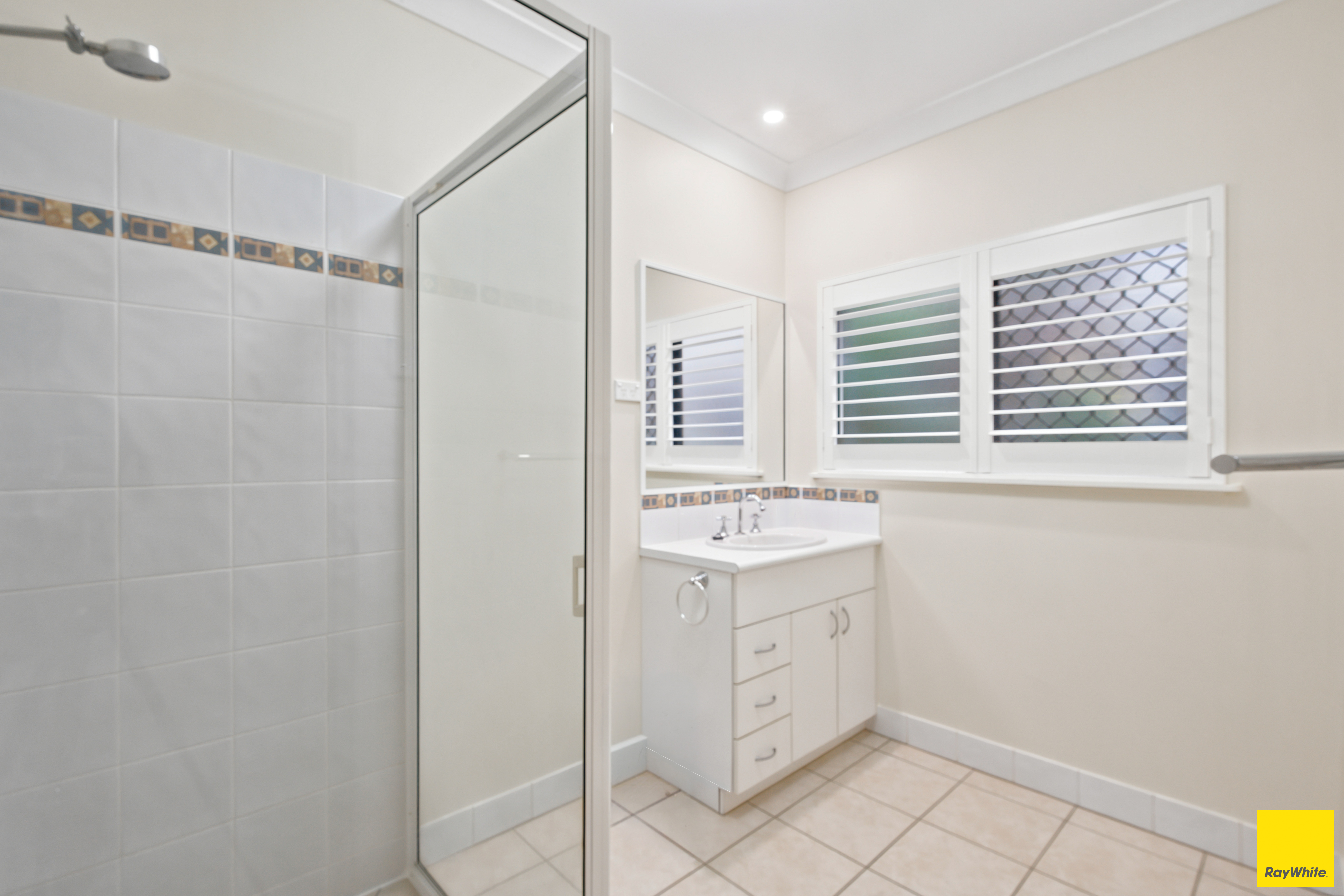 5-bedroom house at 25 Surtees Close, Bentley Park, QLD 4869, Cairns, Queensland