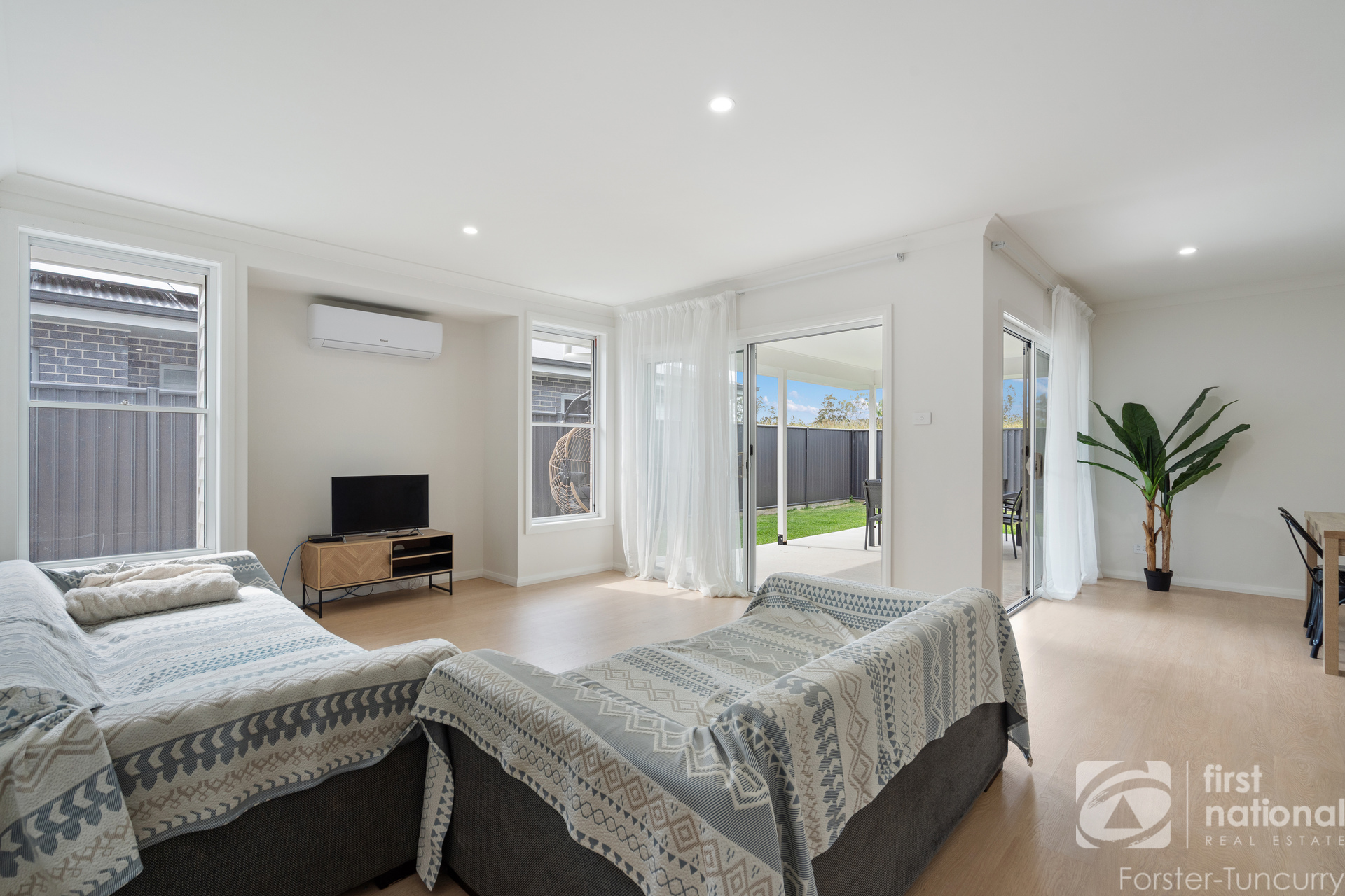 87 Kentia Drive, Forster, NSW 2428 - Image 7