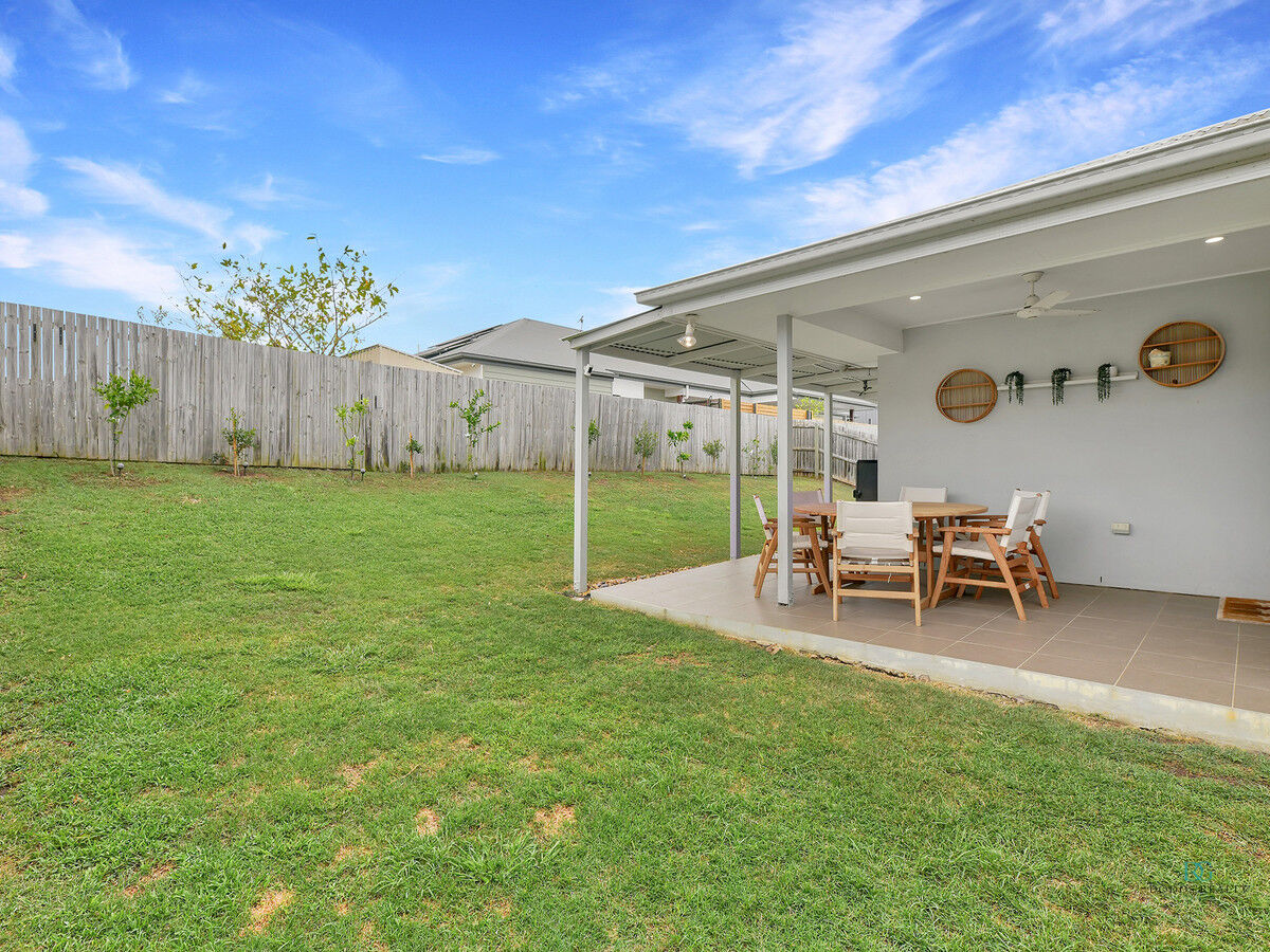 5-bedroom house at 9 Fyfe Street, Walloon, QLD 4306, , Queensland