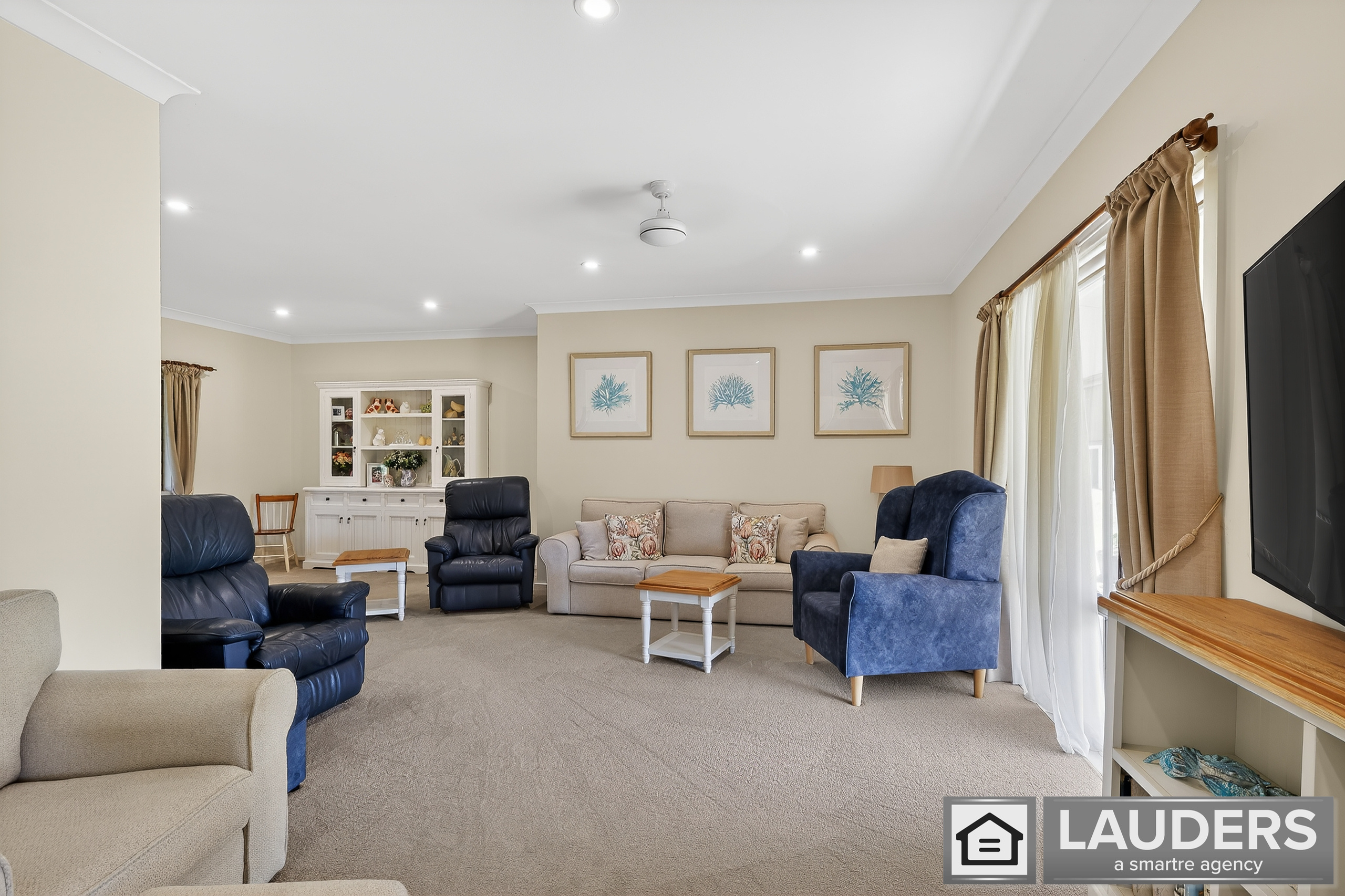 6-bedroom house at 157 OXLEY ISLAND ROAD, Oxley Island NSW 2430, Mid-Coast, New South Wales