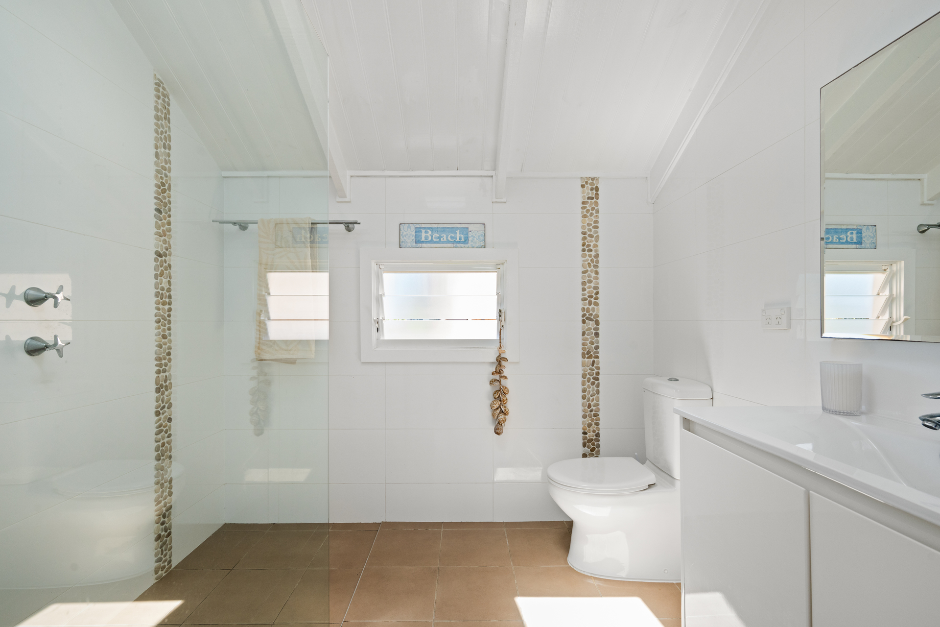 4-bedroom house at 31 Elaine Avenue, Avalon Beach, NSW 2107, Northern Beaches, New South Wales