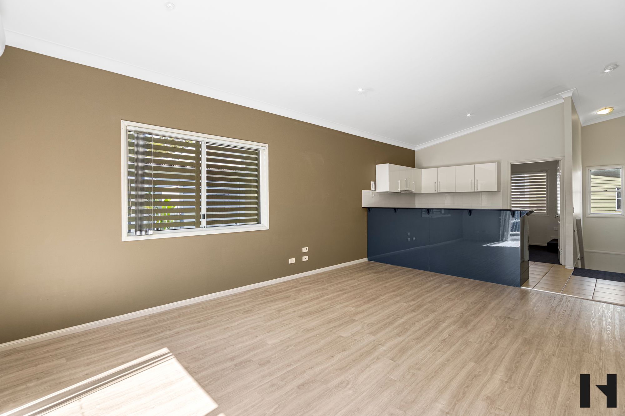13/57-63 Mary Street, Kingston, Qld, 4114 - Image 3