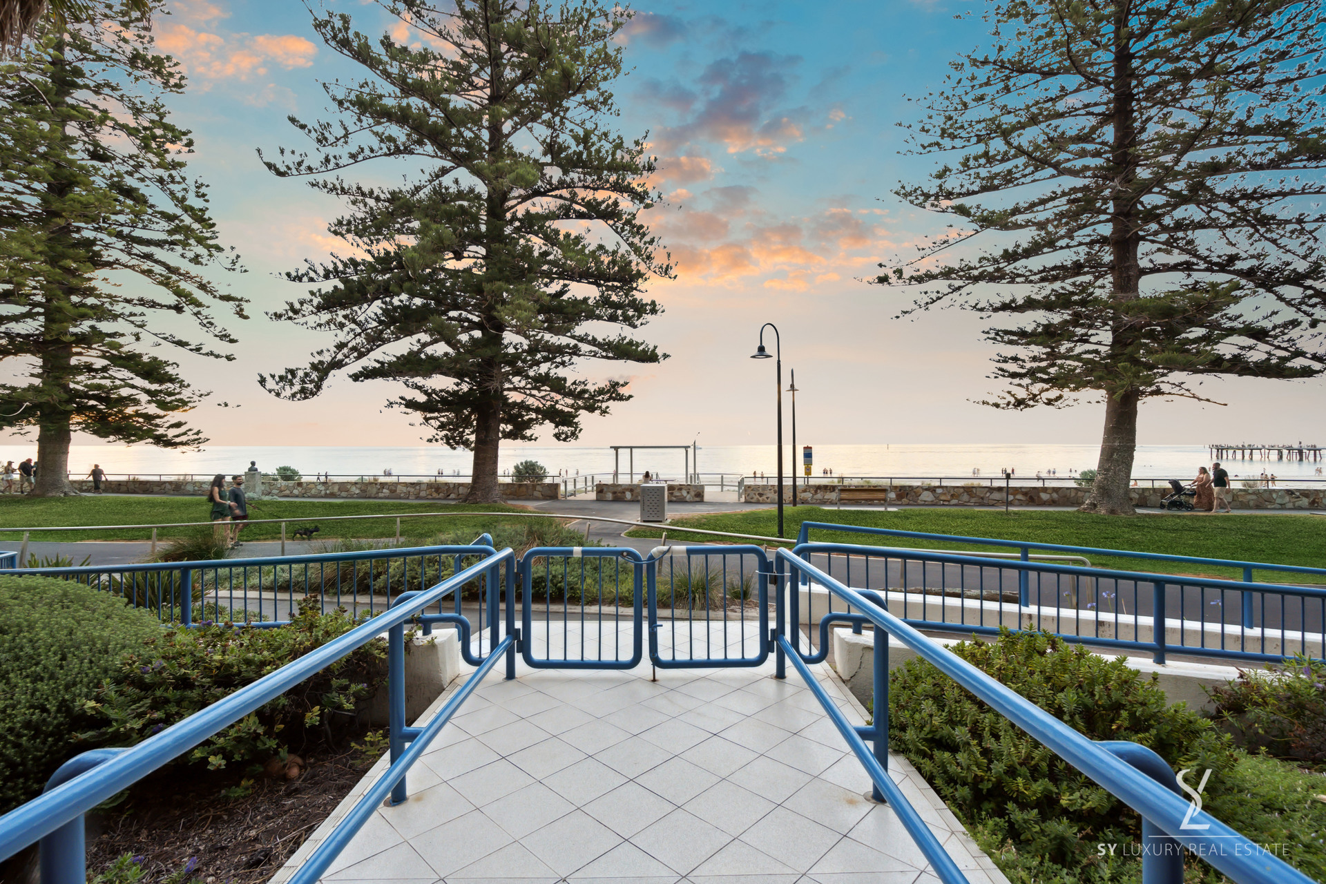 35/9-11 South Esplanade, Glenelg, SA 5045 - Image 10