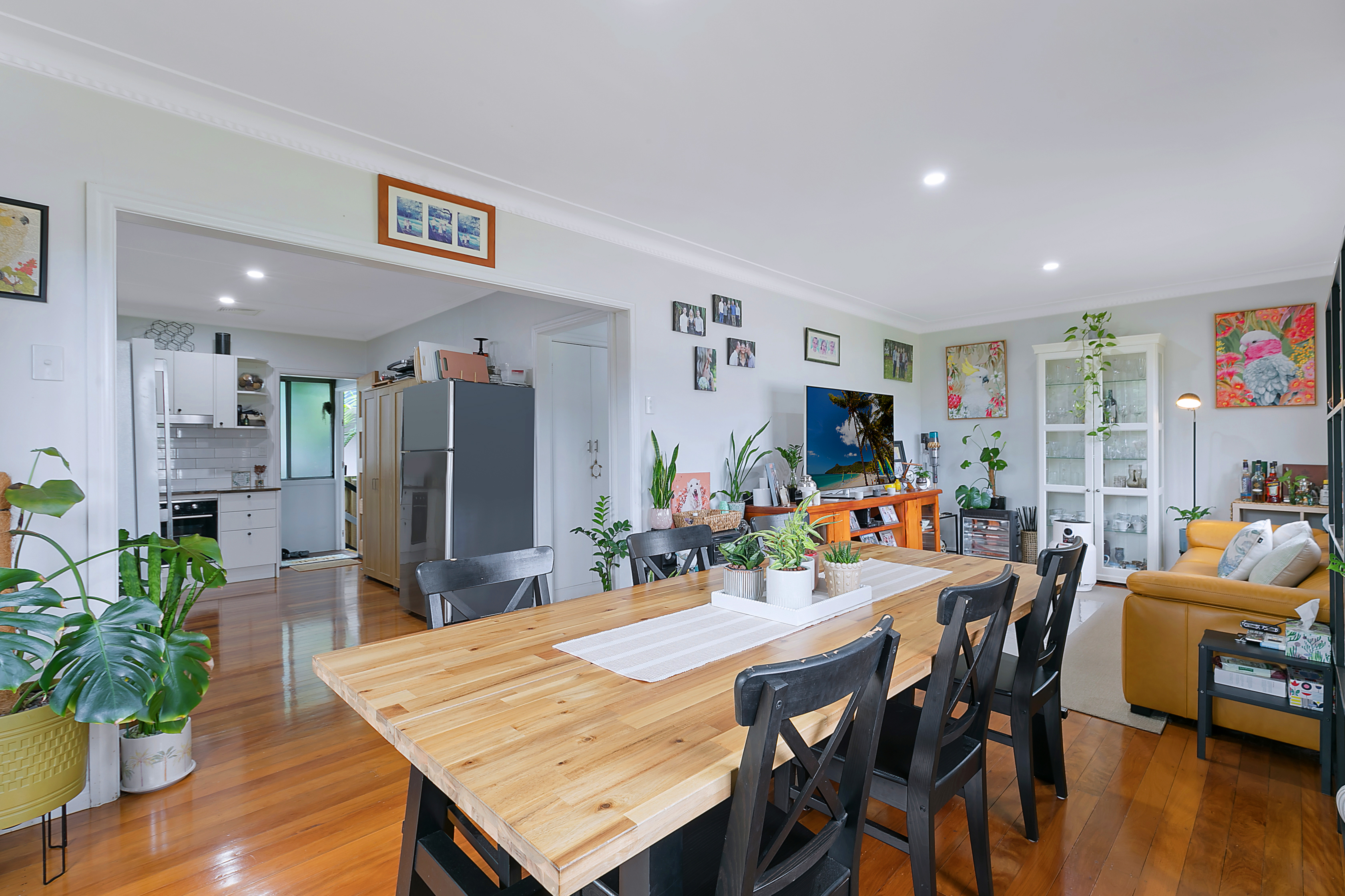 90 Dickenson Street, Carina, QLD 4152 - Image 5