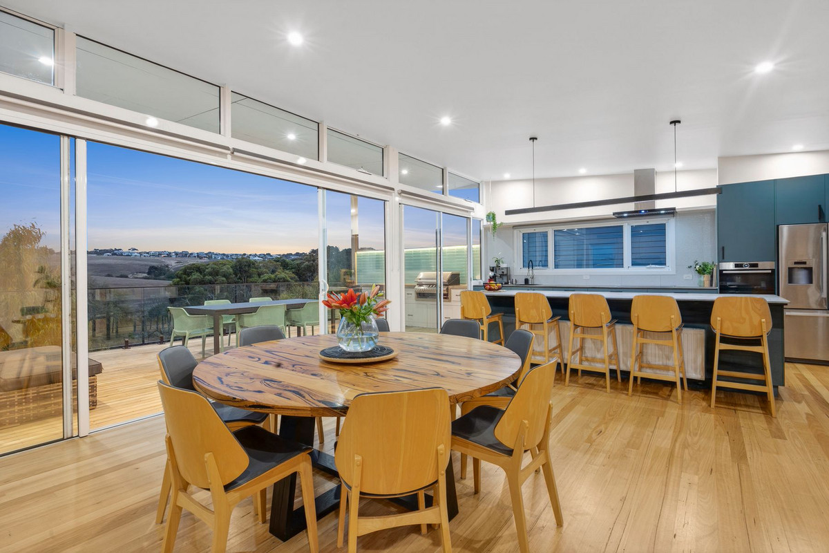 115 SPRING VALLEY DRIVE, Torquay VIC 3228 - Image 5