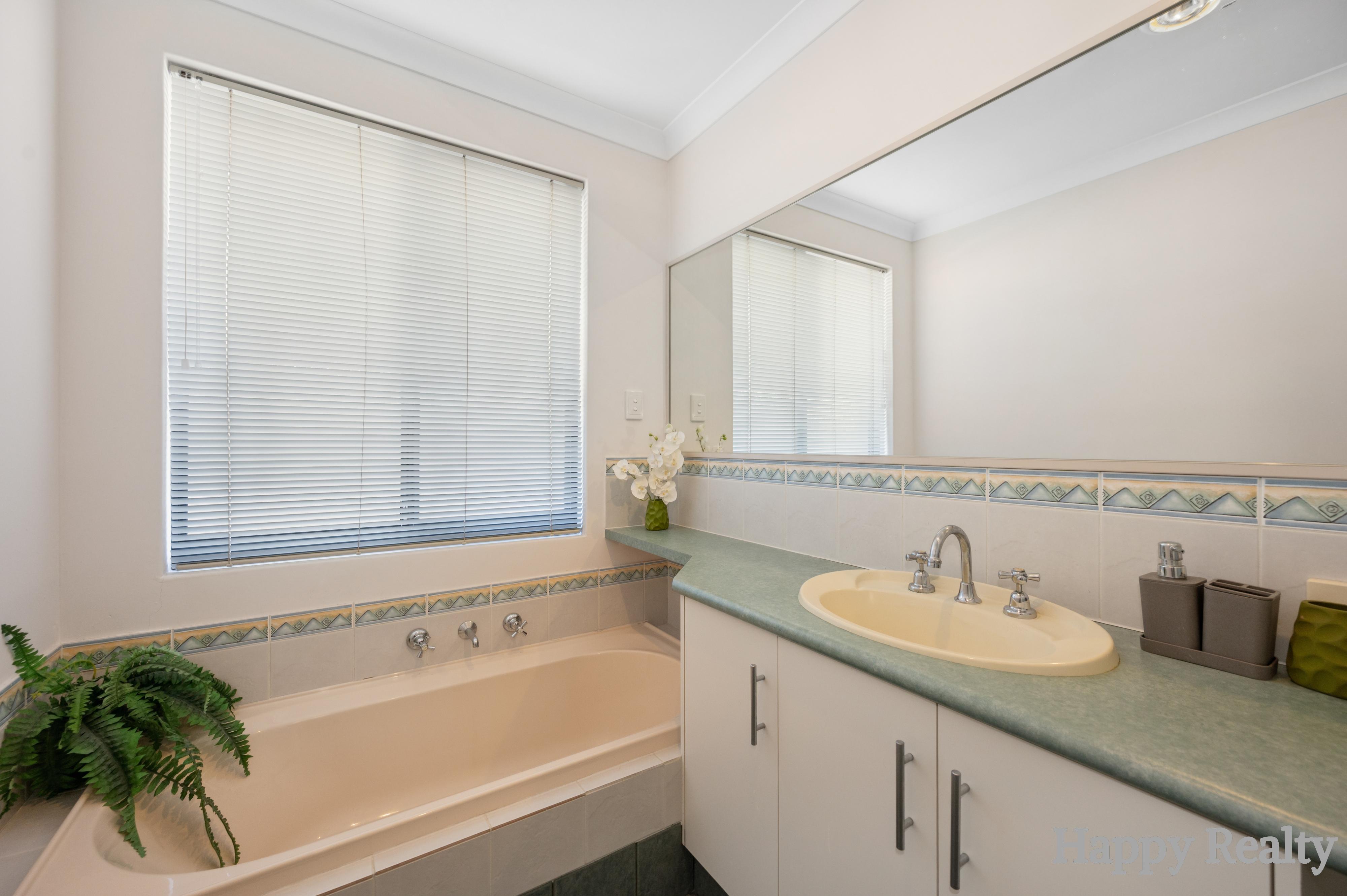 26 Ponderosa Loop, Canning Vale, WA 6155 - Image 6