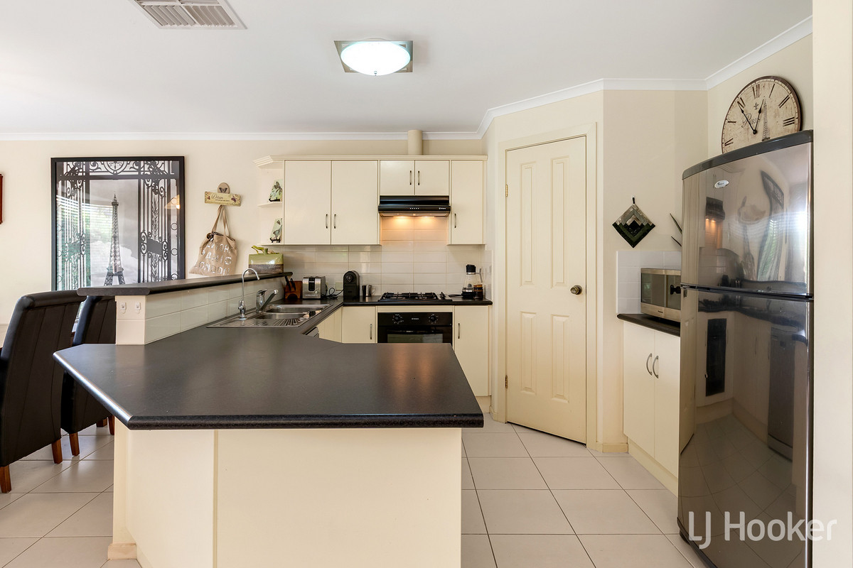 86 BECKHAM RISE, Craigmore SA 5114 - Image 9
