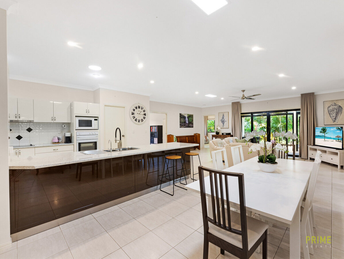 15 TREVISO COURT, Urangan QLD 4655 - Image 5