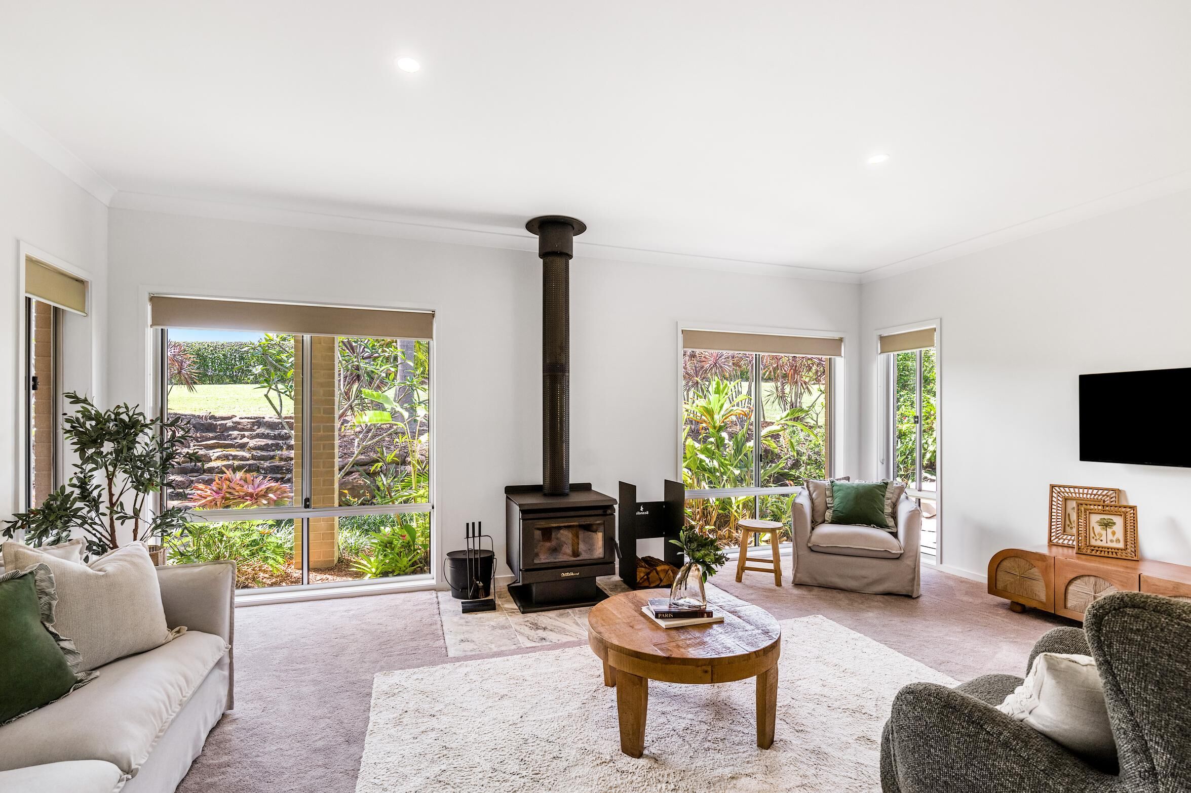 31 SUNNYCREST DRIVE, Terranora NSW 2486 - Image 10