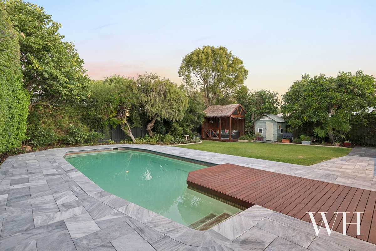 5-bedroom house at 6 ORMOND ROAD, Attadale WA 6156, Melville, Western Australia