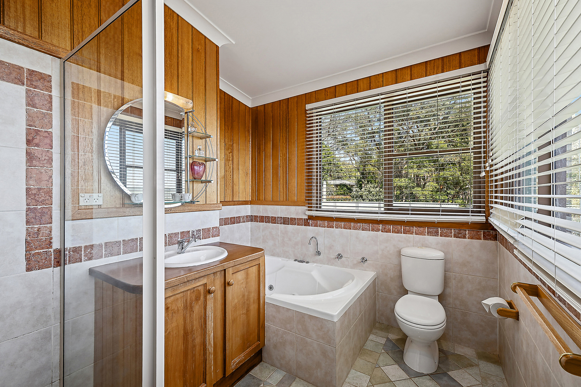 36 TARELLA ROAD, Wentworth Falls NSW 2782 - Image 10