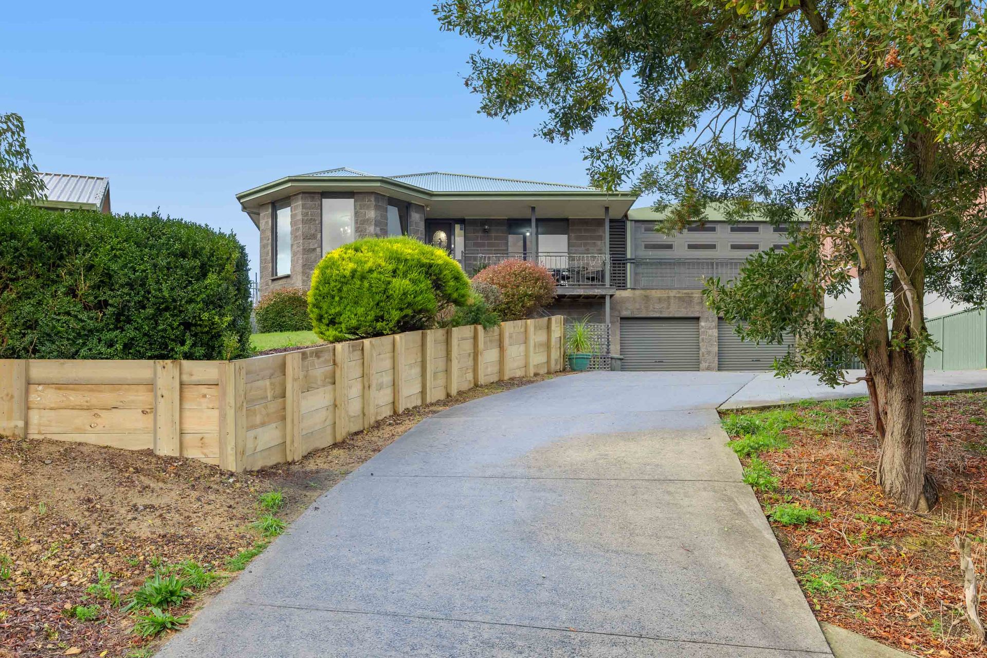 4-bedroom house at 18 MANNA GUM HEIGHTS, Mount Pleasant VIC 3350, Ballarat, Victoria