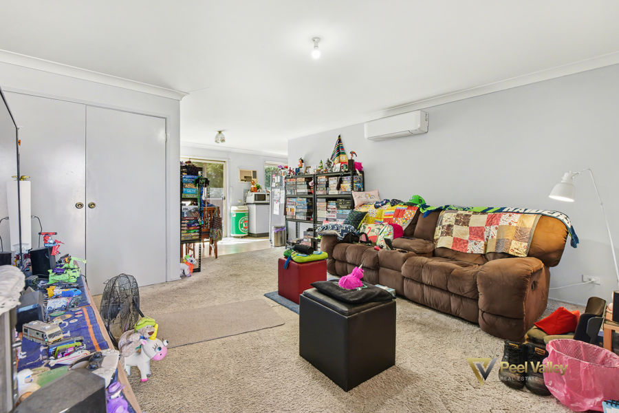 4-bedroom unit at 1/24 Nancy Street, South Tamworth, NSW 2340, Tamworth, New South Wales