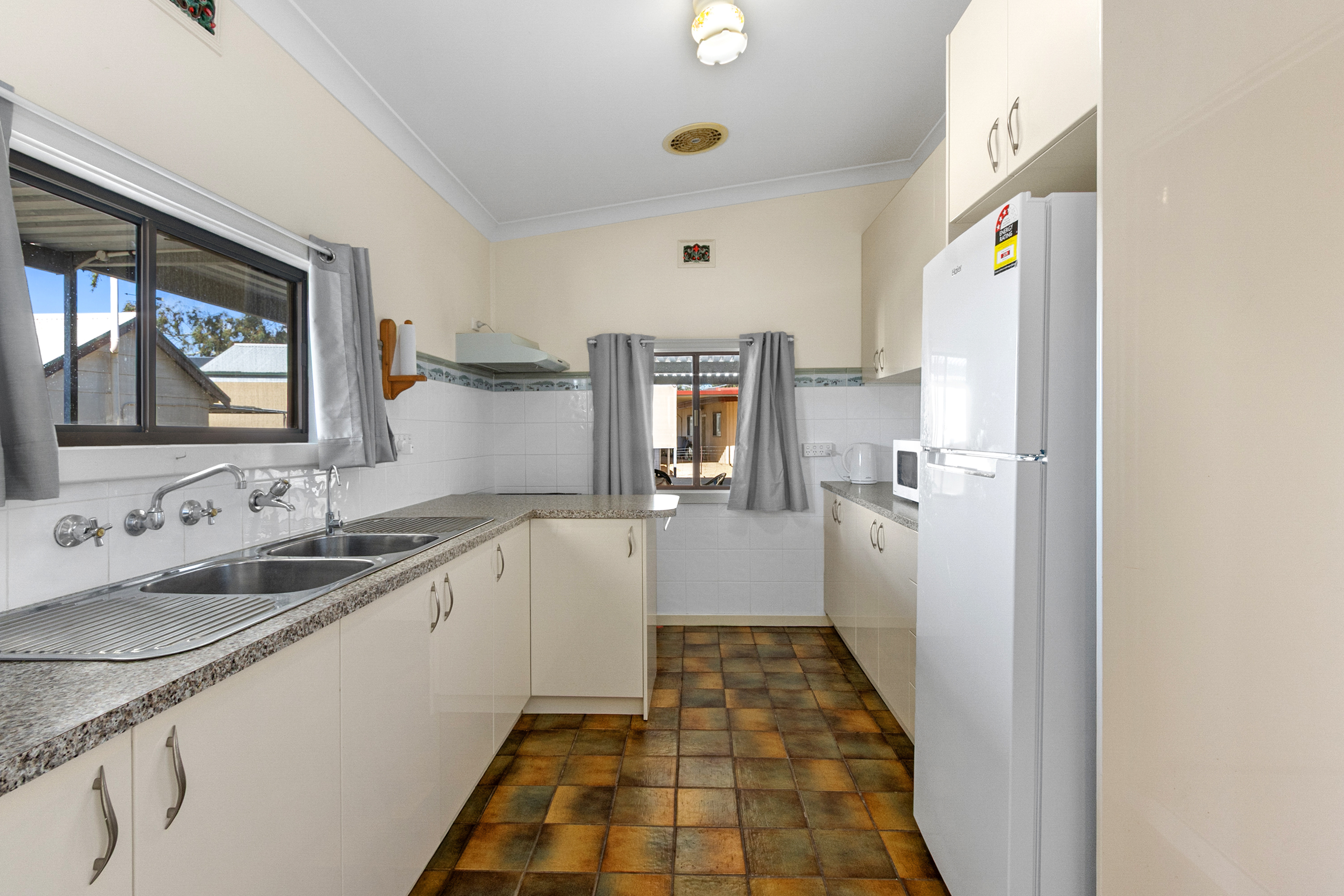 3-bedroom house at 29-31 Main Street, Pine Point, Sa, 5571, Yorke Peninsula, South Australia