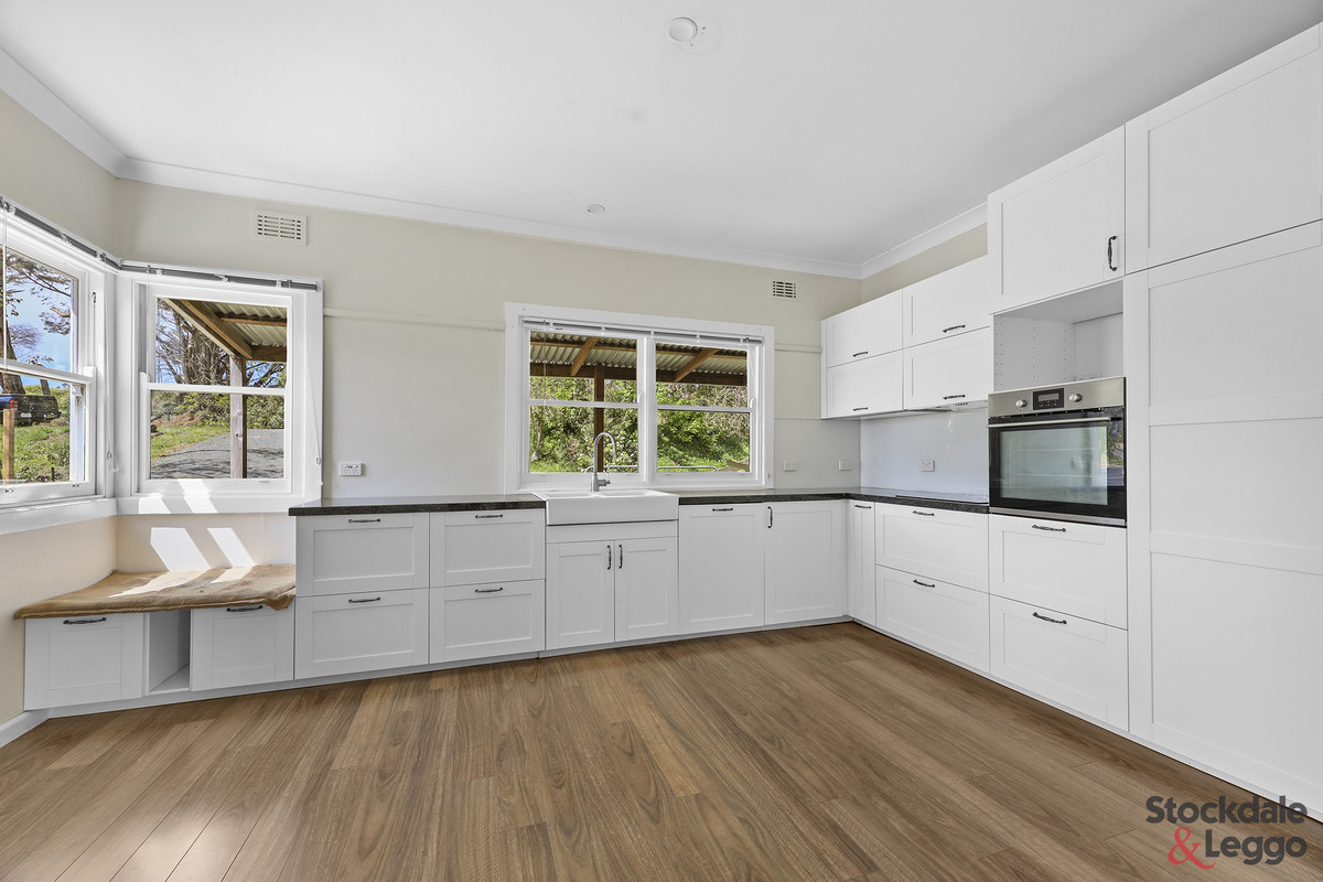 3-bedroom house at 5 Thorpdale Road, Mirboo North, VIC 3871, South Gippsland, Victoria