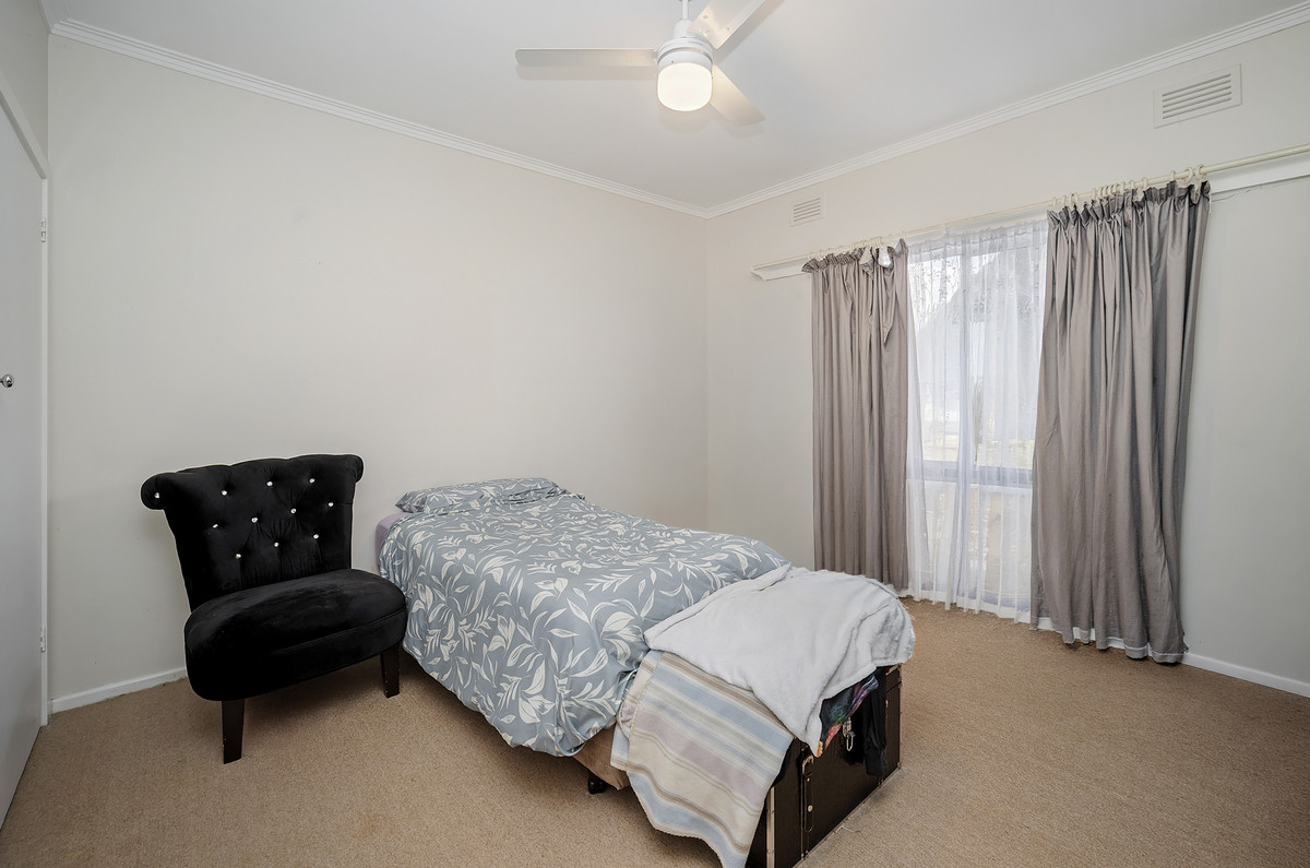 6 CHARLES STREET, Hamilton VIC 3300 - Image 7