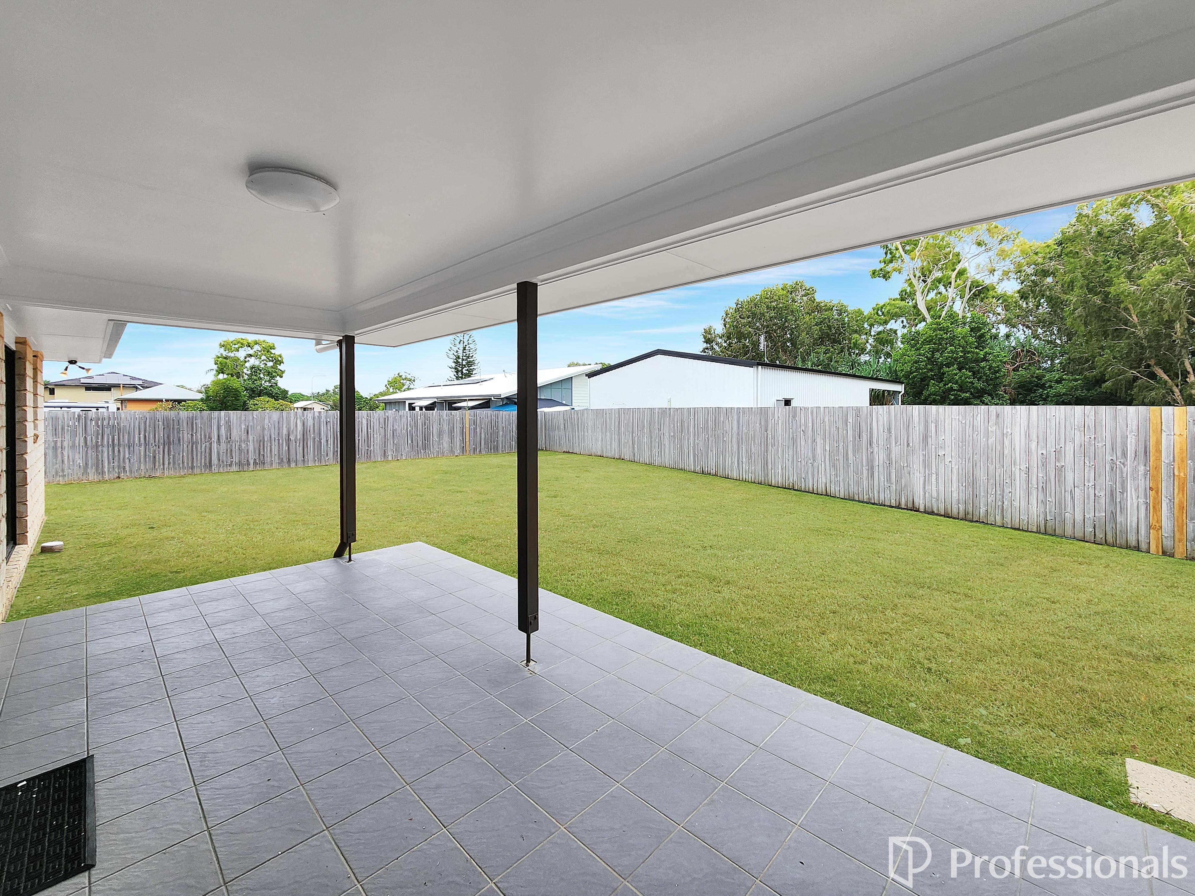 15 WATTLE CRESCENT, Bowen QLD 4805 - Image 8